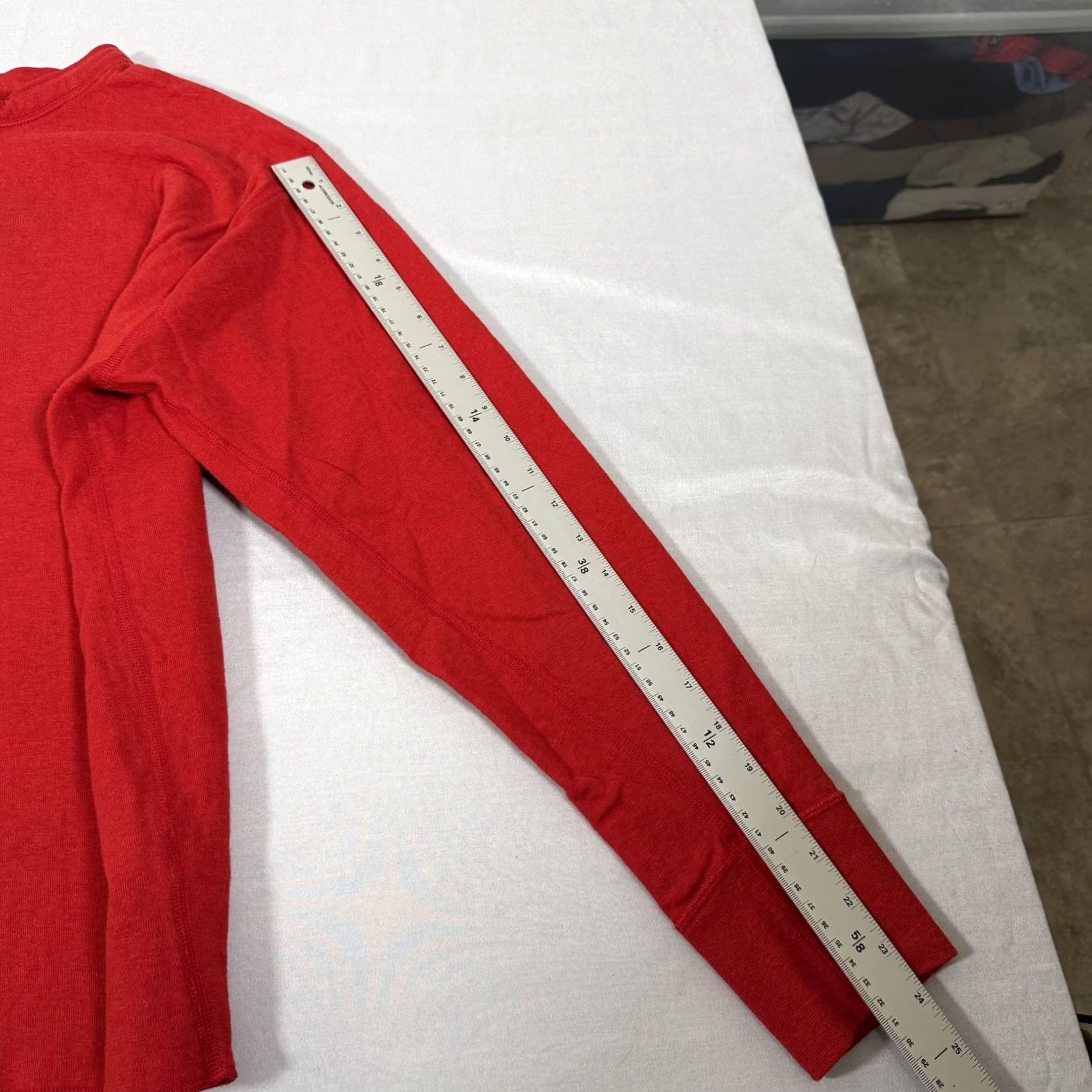 Vintage L.L.Bean Shirt Mens Large Red Thermal Henley Long Sleeve Outdoor Tee Size US L / EU 52-54 / 3 - 5 Thumbnail