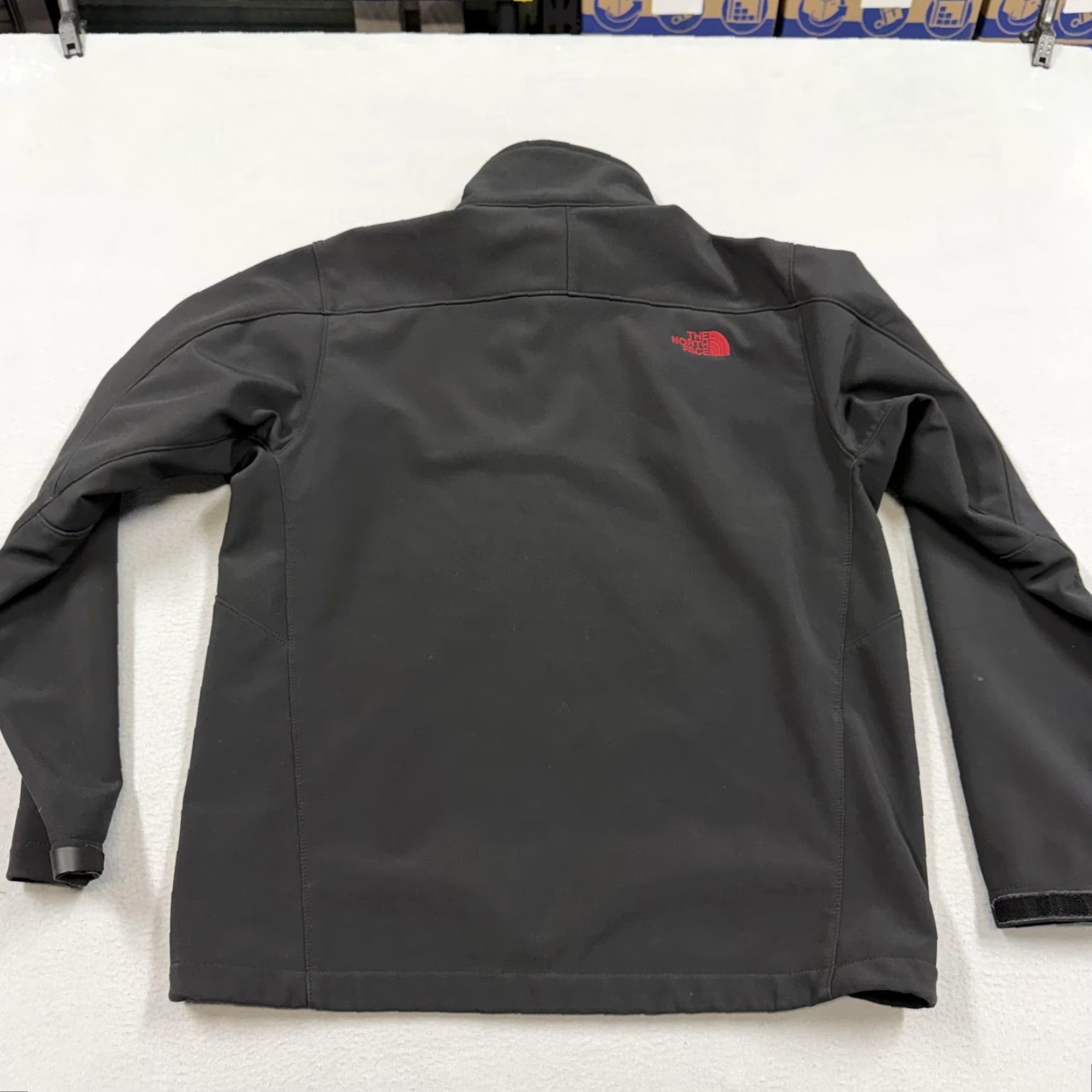 The North Face The North Face Jacket Mens Large Black Full Zip Soft Shell Lined Pockets Wind-Resistant Outdoor Size US L / EU 52-54 / 3 - 5 Thumbnail