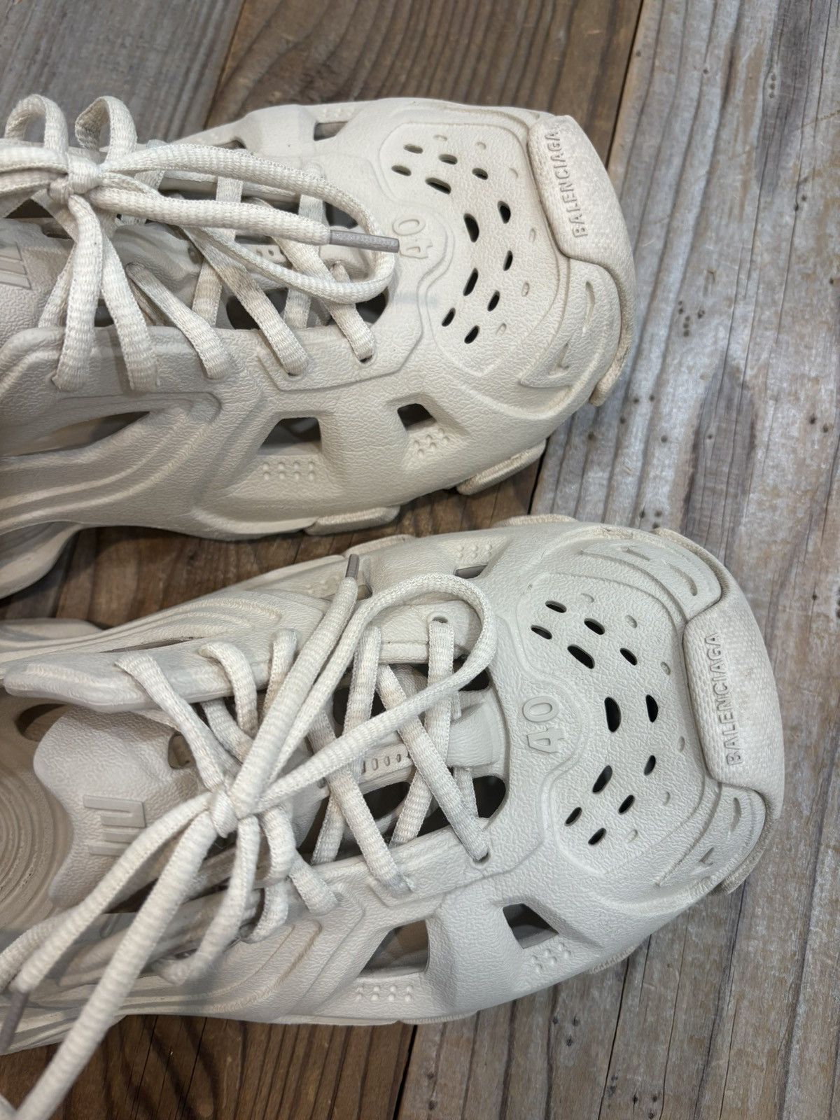 Balenciaga HD Lace Up Sneakers Off White 40 Size US 7 / EU 40 - 6 Thumbnail