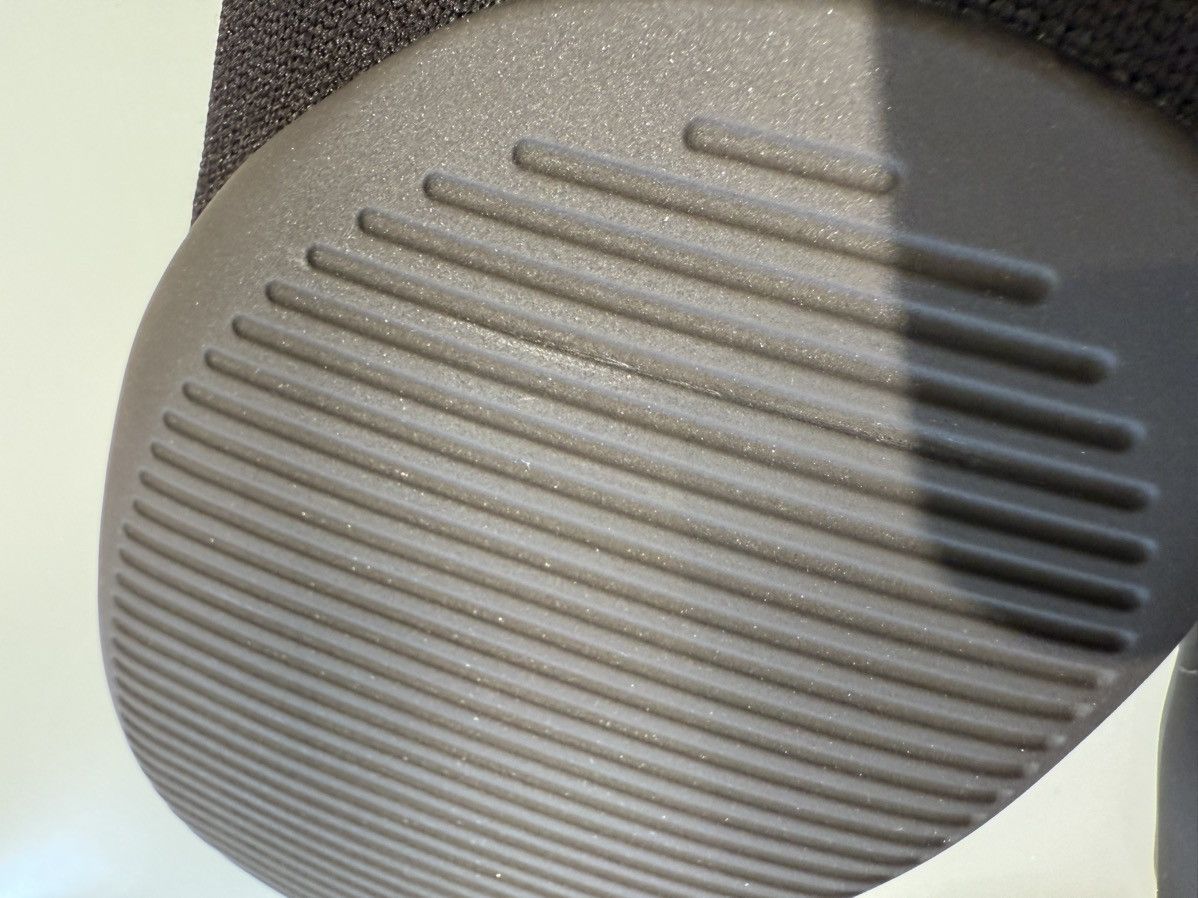 Adidas Yeezy Pods Black Size US 12 / EU 45 - 4 Thumbnail