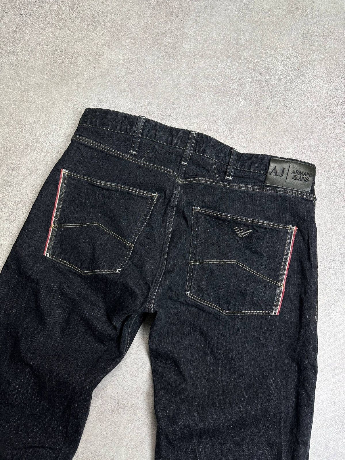 Armani Vintage Armani Metal Logo Baggy Denim Jeans Pants 33 Size US 33 - 3 Thumbnail