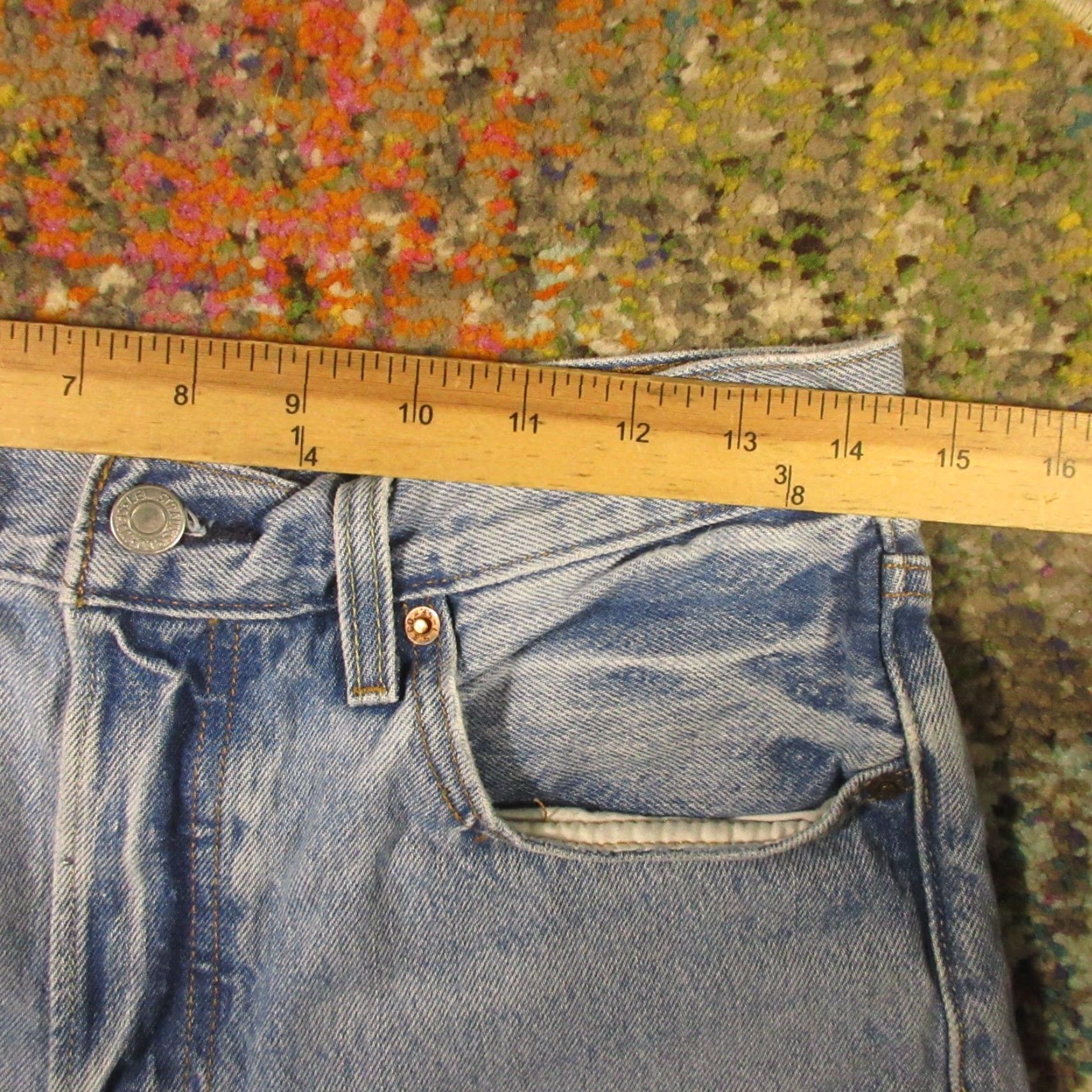 Levi's Levi's 501 Shorts Womens Size 29 Blue Denim Cut-Off Distressed Fringe Casual Size 29" - 6 Thumbnail