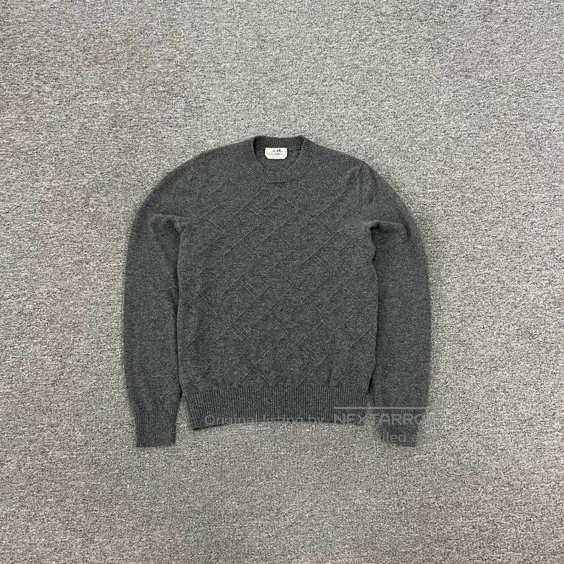Hermes Hermes FW23 Cashmere Grey Crewneck Knit Sweater Size US XS / EU 42 / 0 - 1 Thumbnail