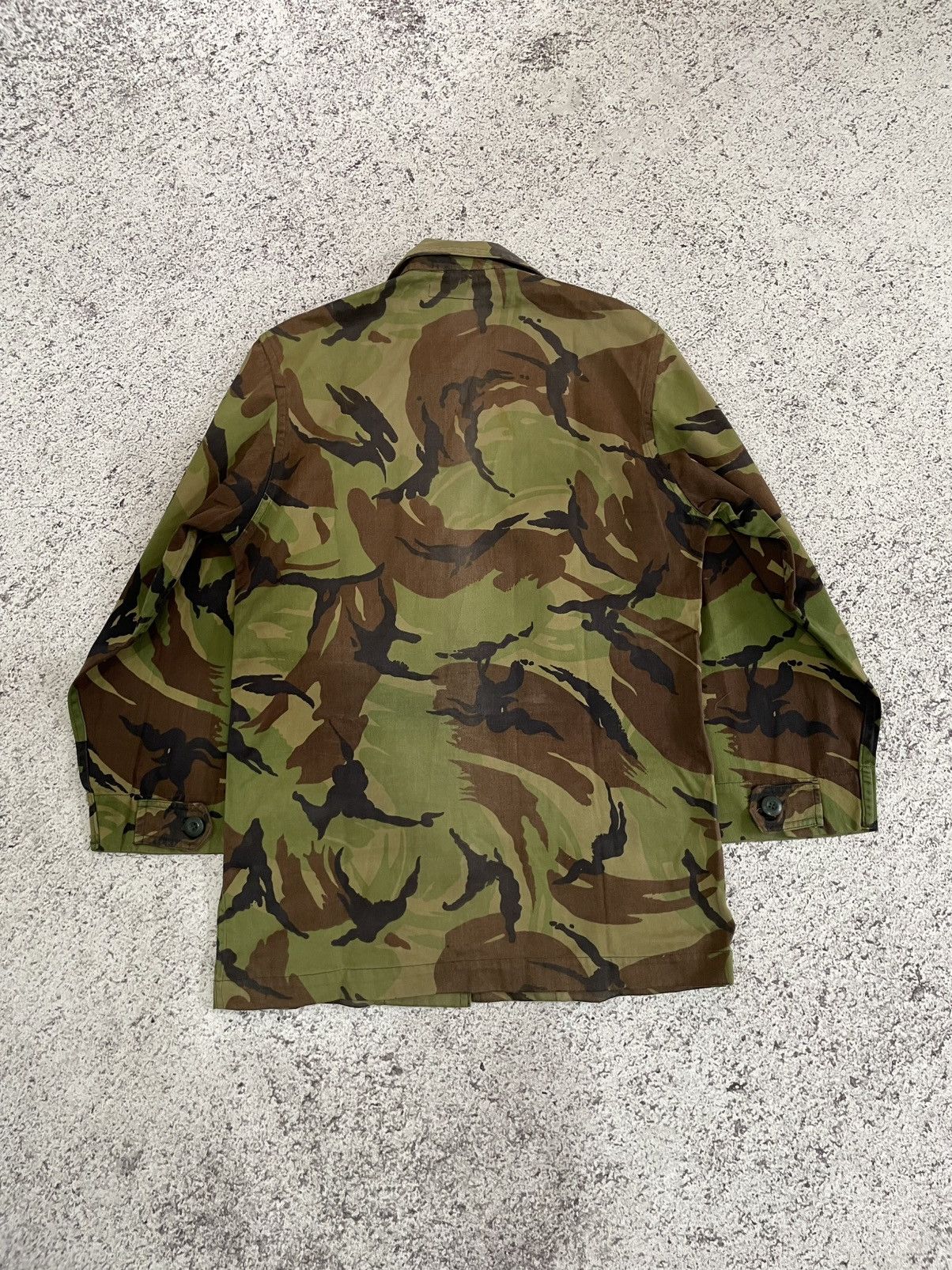 Vintage 80s Sun Faded Woodland Camo Army BDU Jungle Jacket ABRI Size US S / EU 44-46 / 1 - 3 Thumbnail