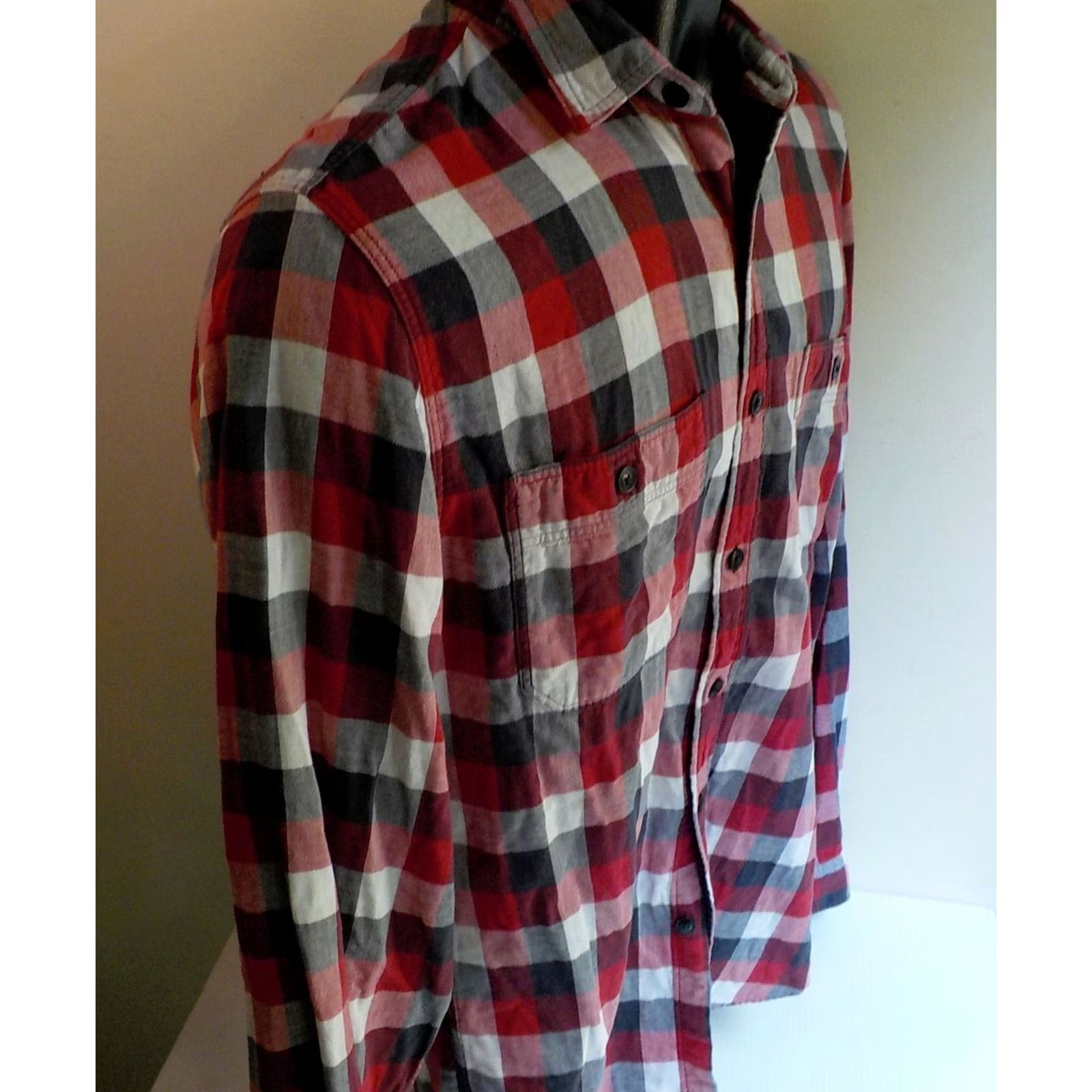 J.Crew J. Crew Tailored Fit Plaid Shirt M Red, Black, Gray, Ivory Men Button-Front 100% Cotton Long Sleeve Size US M / EU 48-50 / 2 - 3 Thumbnail