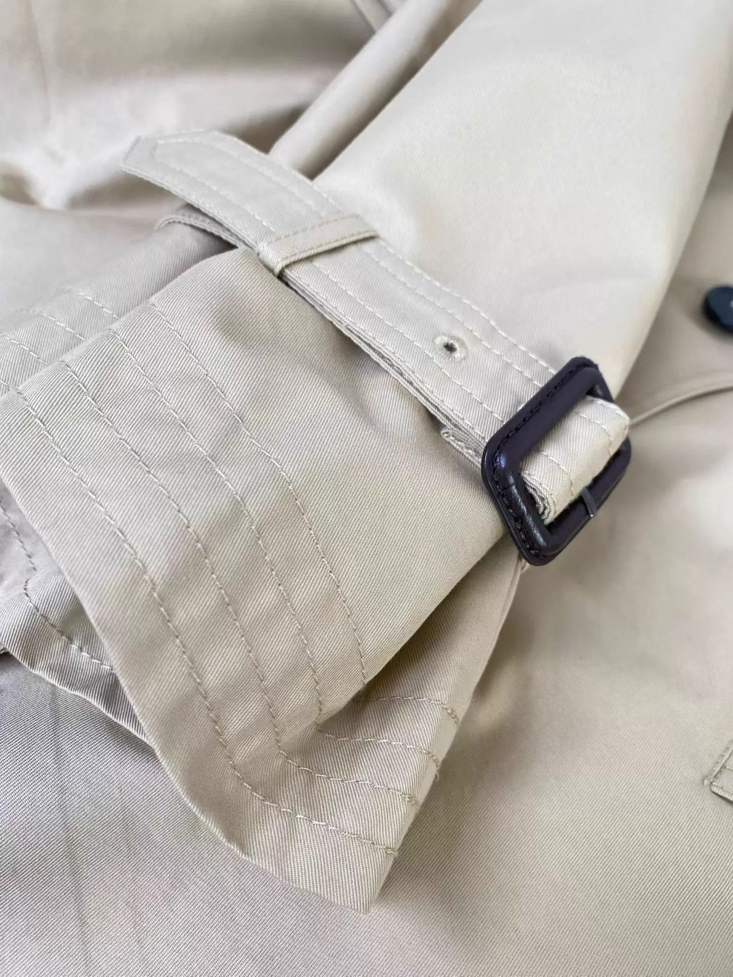 Max Mara MaxMara Weekend DB Trench Khaki Loose 150/76A Size XS / US 0-2 / IT 36-38 - 9 Thumbnail