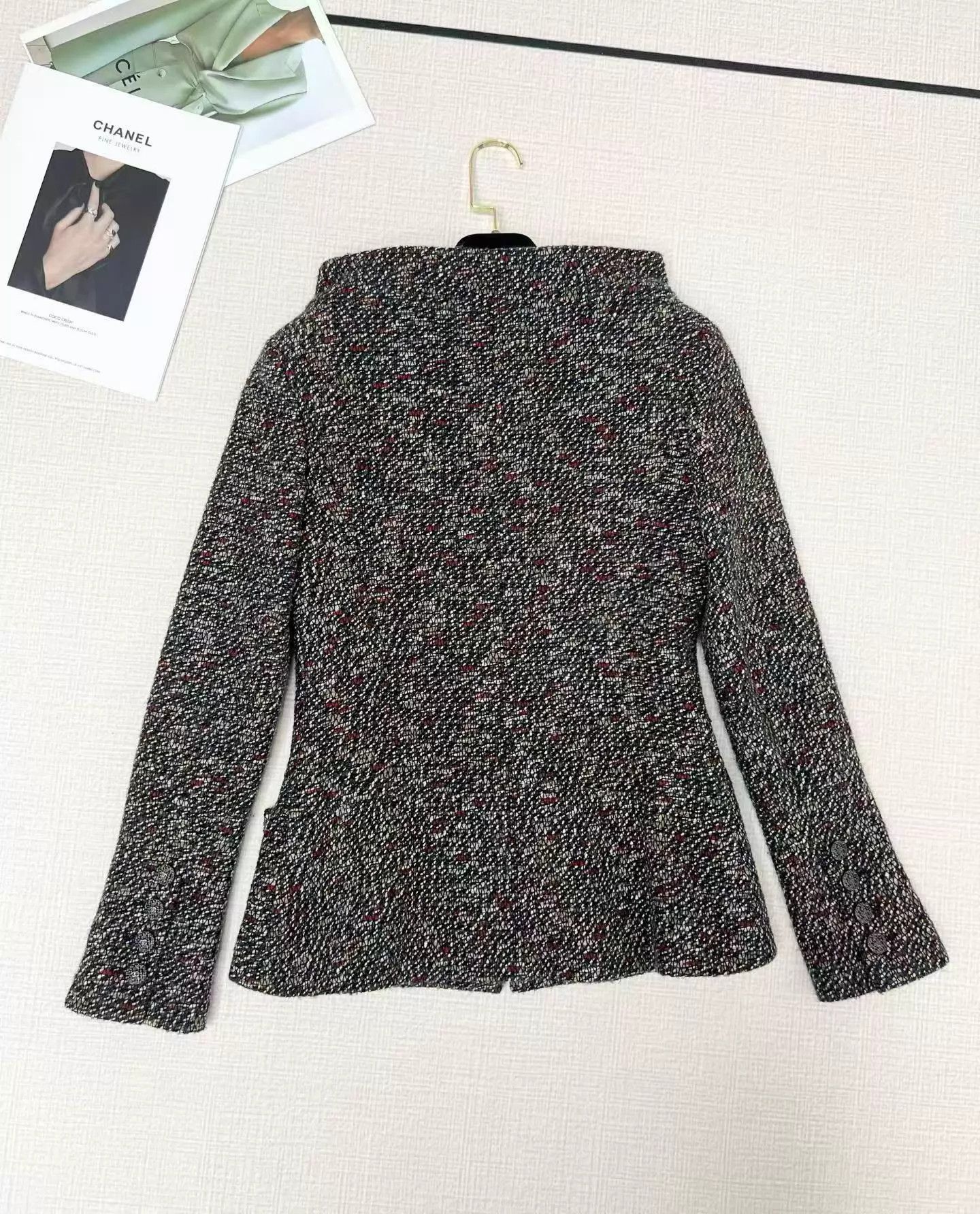 Chanel CHANEL tweed waisted short jacket 36 like new Size XS / US 0-2 / IT 36-38 - 3 Thumbnail