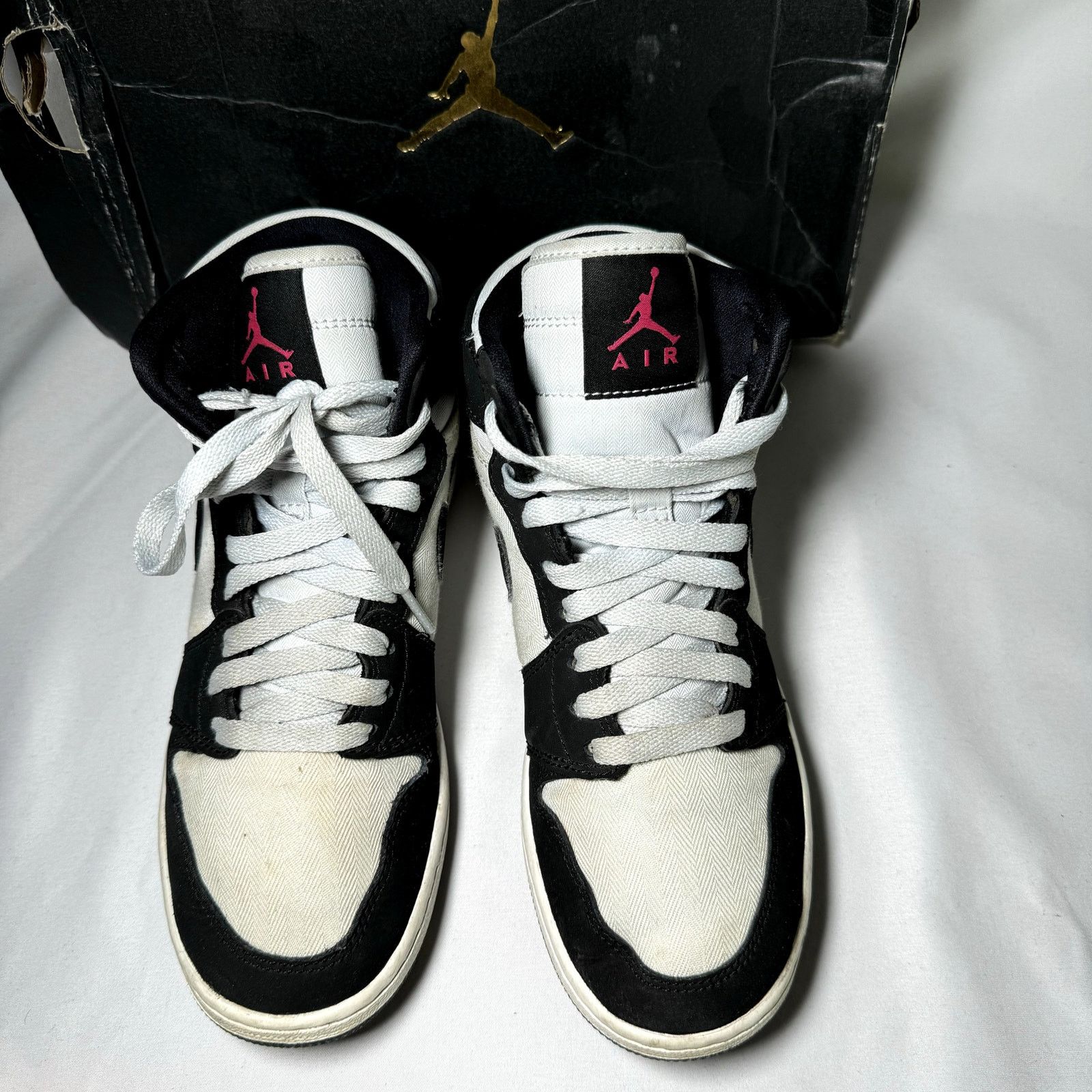 Jordan Brand × Nike Size 5 - Air Jordan 1 Retro High GS Pure Platinum Black Pink Size US 5 / EU 37 - 4 Thumbnail