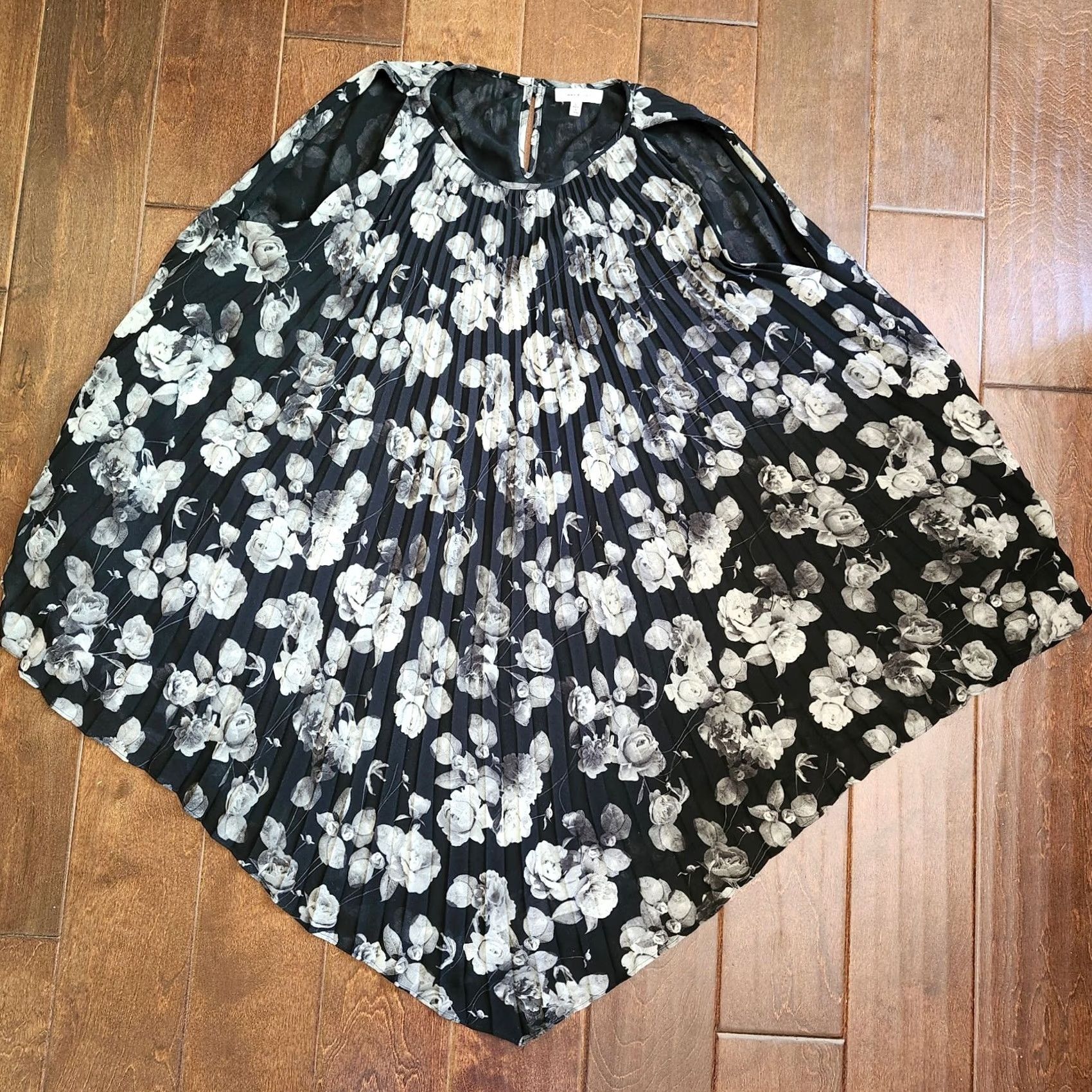 Vintage Max Studio Dress Women Sleeveless Black Floral Pleated Knee Length L Large Casual Party/Cocktail Travel Clothing Ladies Mens? Size L / US 10 / IT 46 - 3 Thumbnail