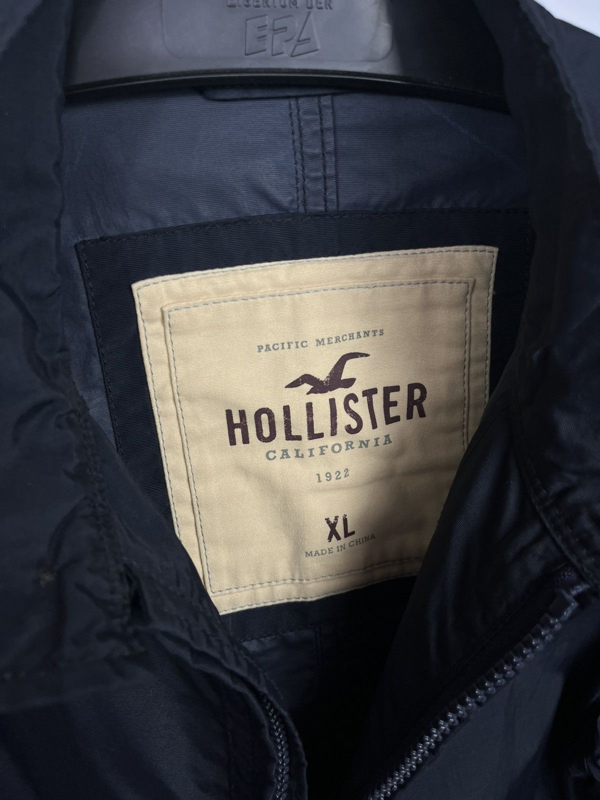 Hollister Hollister Men’s Navy Zip Up Jacket Lightweight Casual XL Size US XL / EU 56 / 4 - 6 Thumbnail