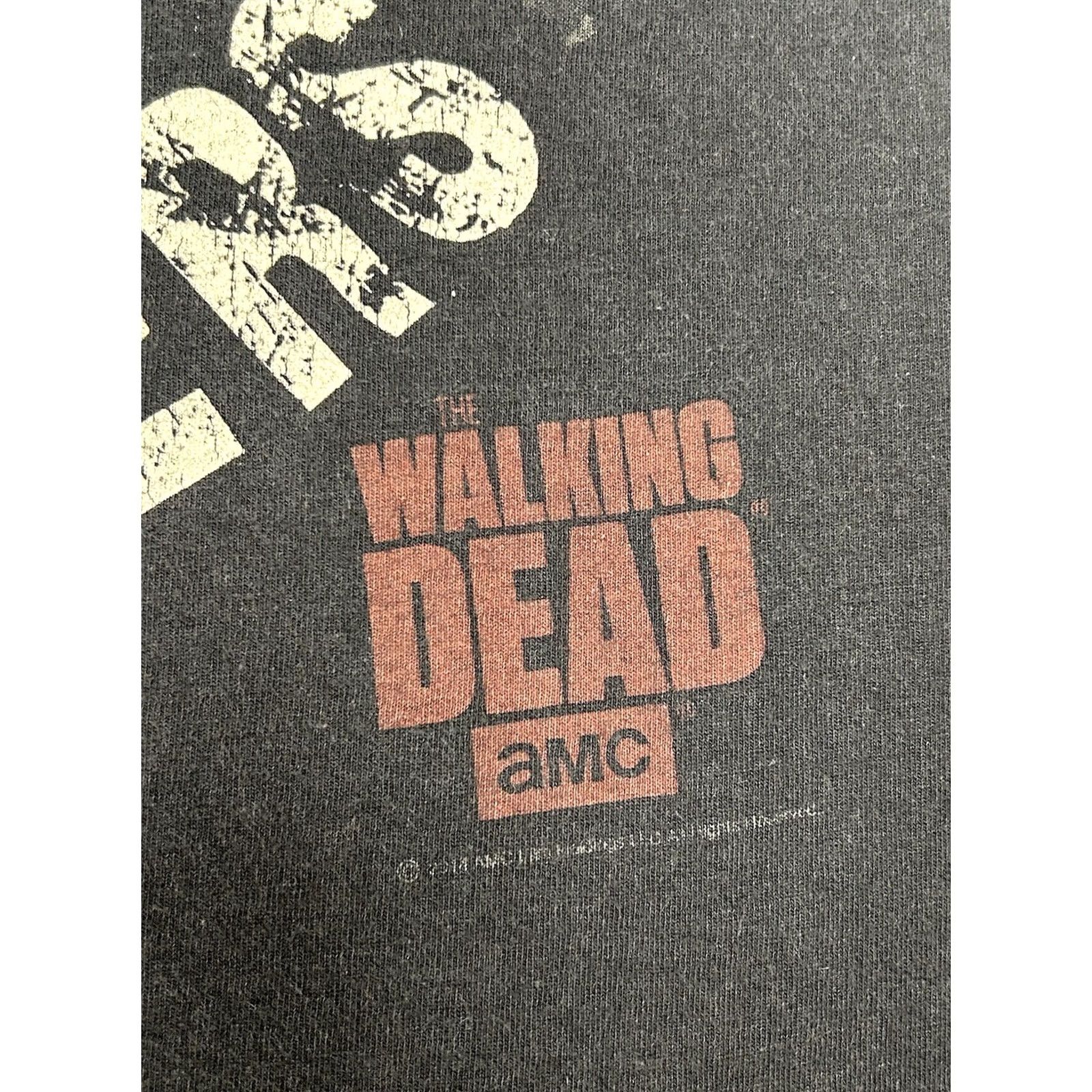 Fruit Of The Loom The Walking Dead Shirt All My Friends Are Walkers 2014 AMC Promo Tee Large Black Fruit of the Loom Adult Size US L / EU 52-54 / 3 - 6 Thumbnail
