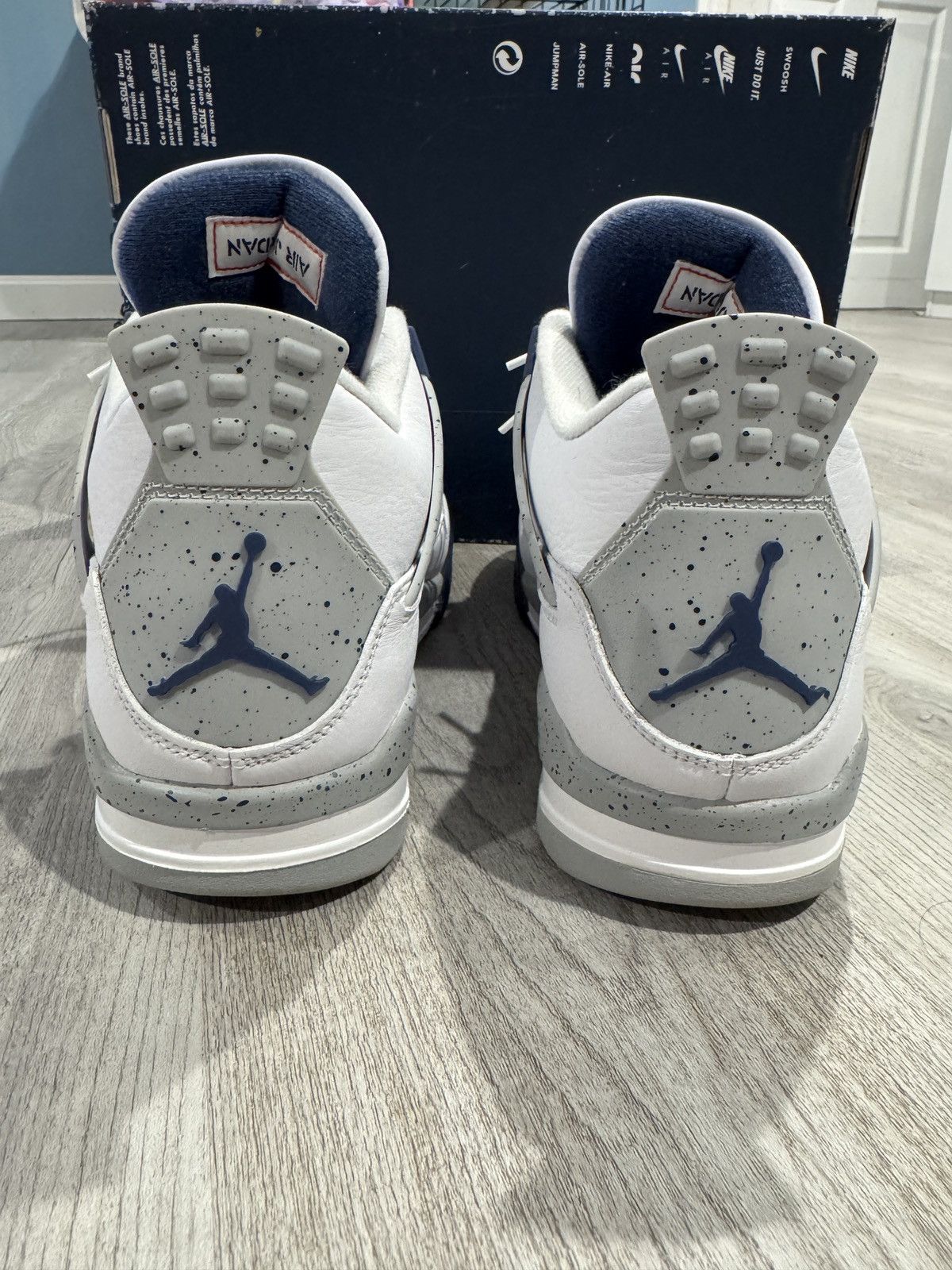 Jordan Brand Air Jordan 4 Retro “Midnight Navy” Size US 9.5 / EU 42-43 - 6 Thumbnail