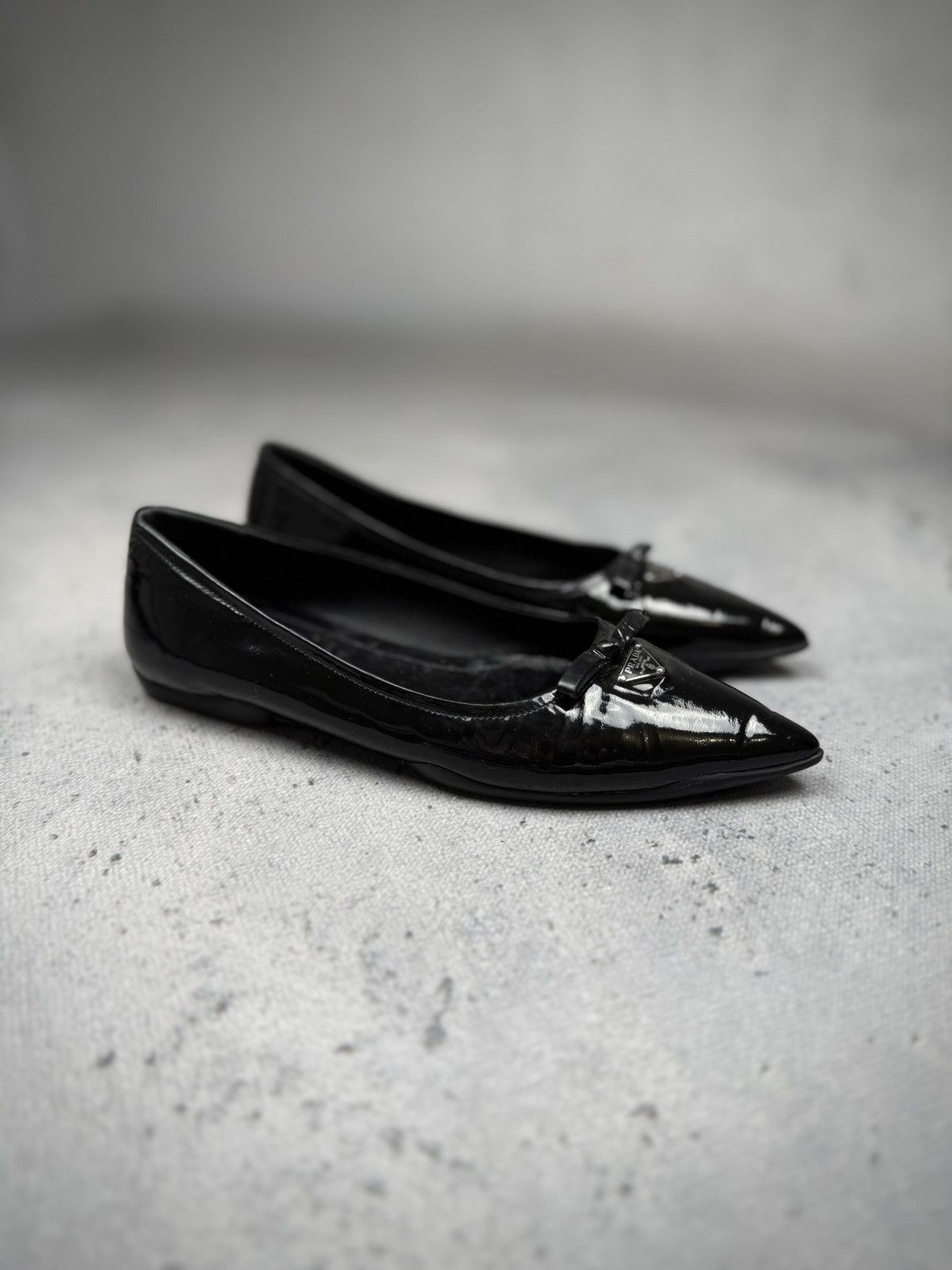Prada Prada Black Patent Leather Pointed Toe Flats Metal Logo Rare Size US 8.5 / IT 38.5 - 2 Thumbnail