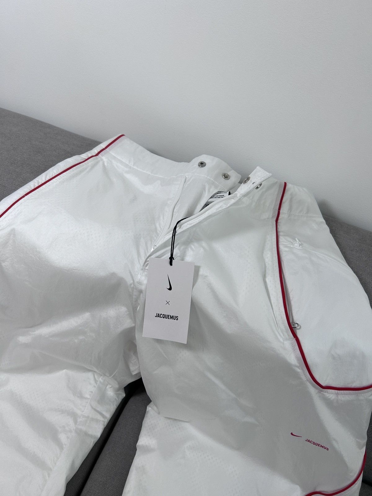 Other SS 24 Nike x Jacquemus Nylon Woman’s tracksuit Size S / US 4 / IT 40 - 16 Thumbnail