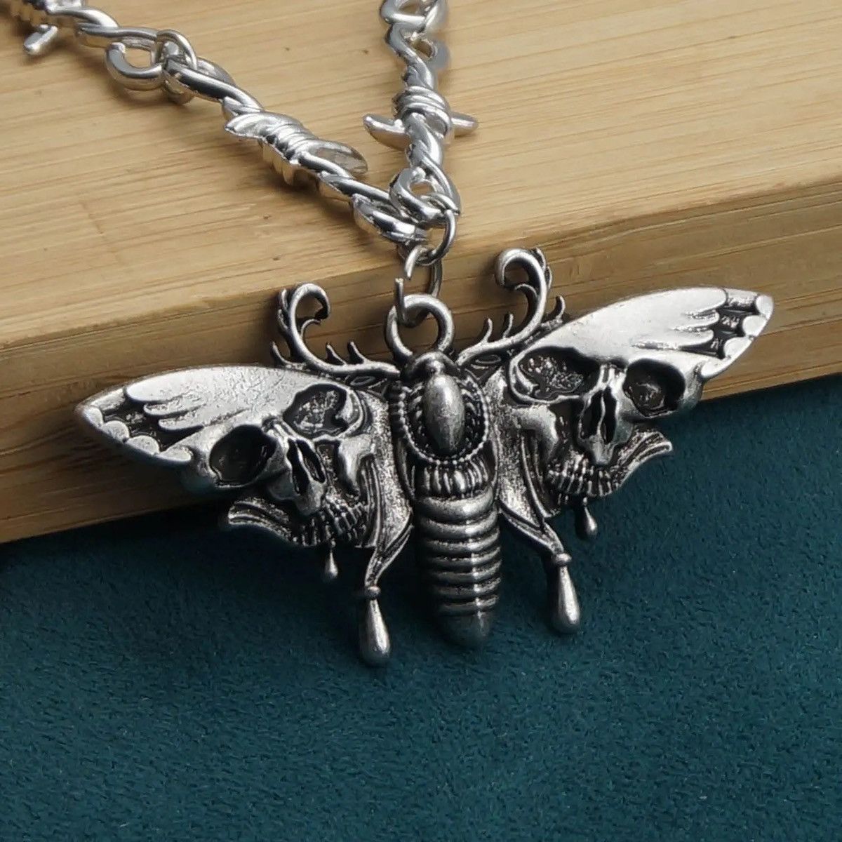 Vintage Retro Goth Butterflies Necklace Size ONE SIZE - 1 Thumbnail