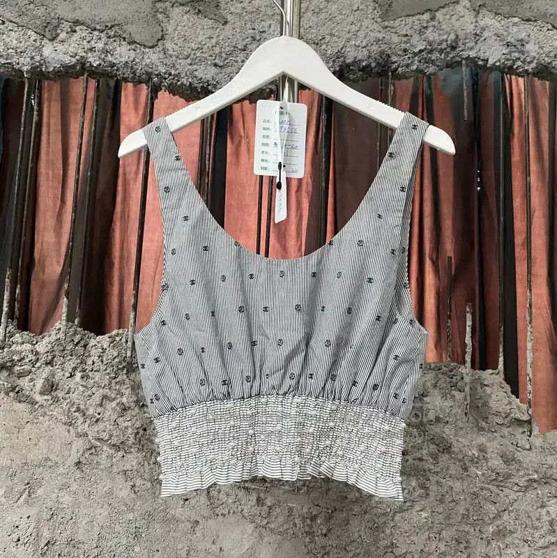 Chanel Chanel Gray Sleeveless Cropped Top . Size XXS / US 00 / IT 34 - 2 Thumbnail