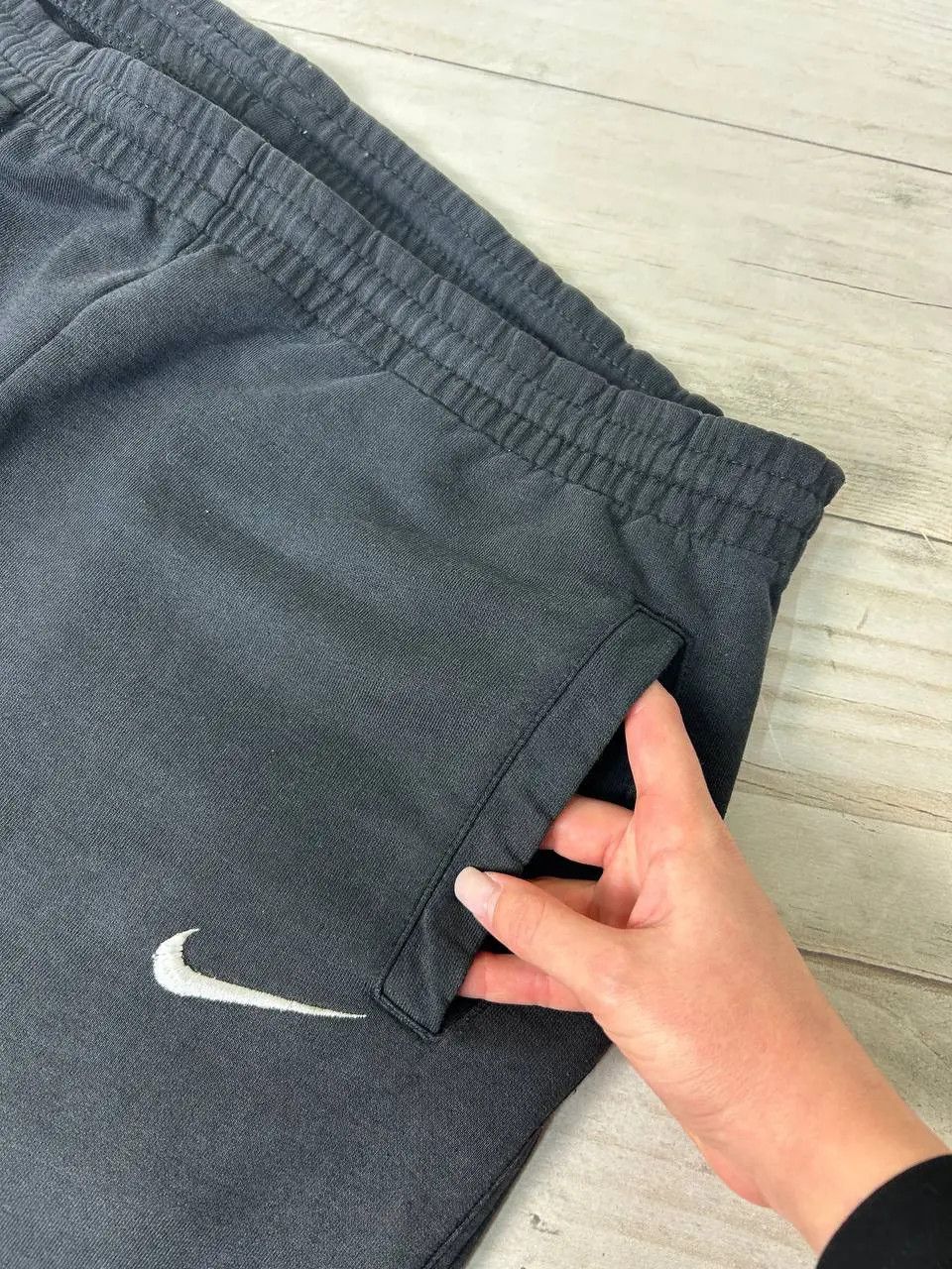 Nike Vintage Nike Baggy Sweatpants 90s Swoosh Drill Size US 32 / EU 48 - 5 Thumbnail