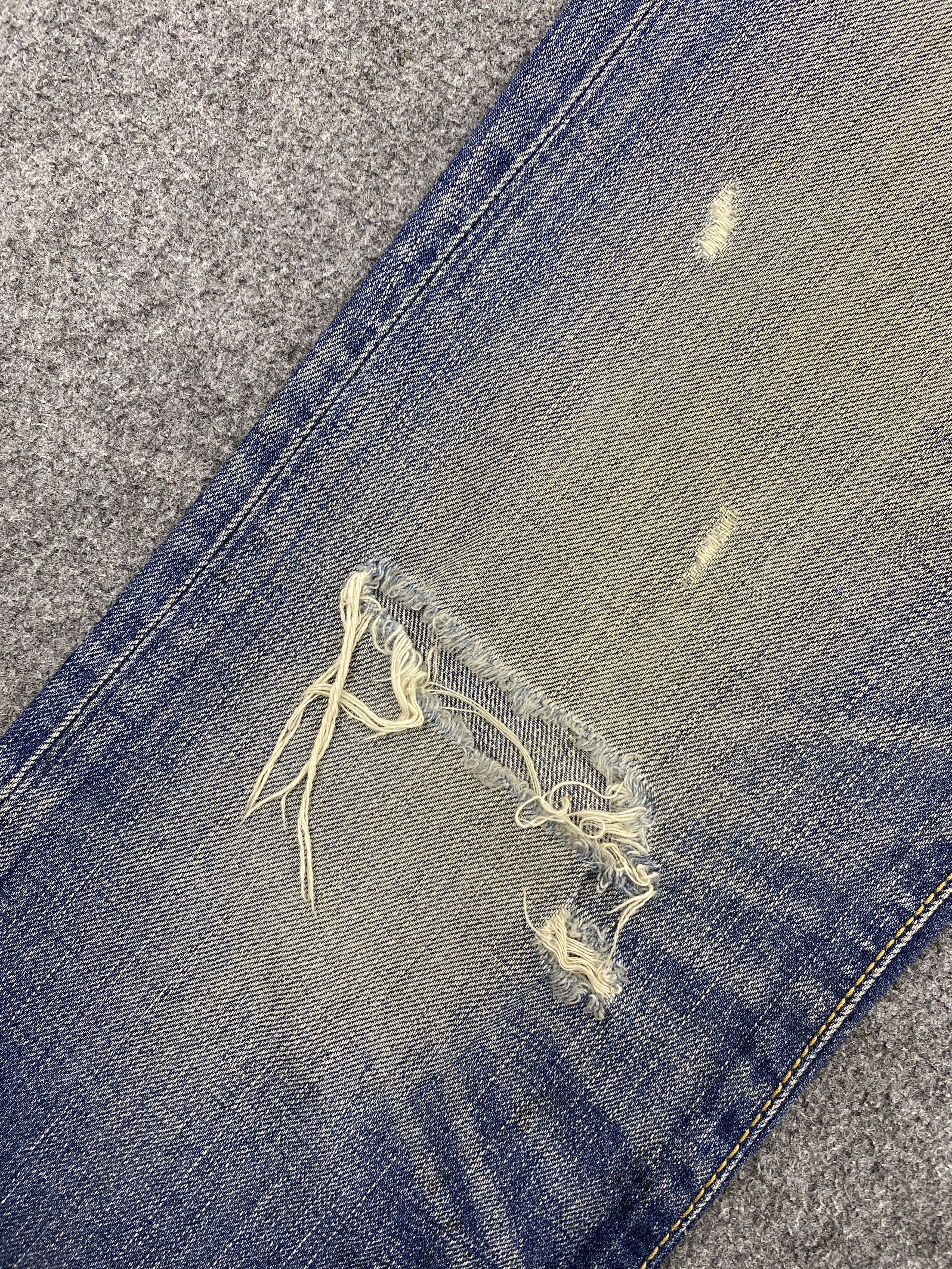 Levi's × Vintage Distressed Vintage Levi's 517 Flare Bootcut Jeans Size US 29 - 10 Thumbnail