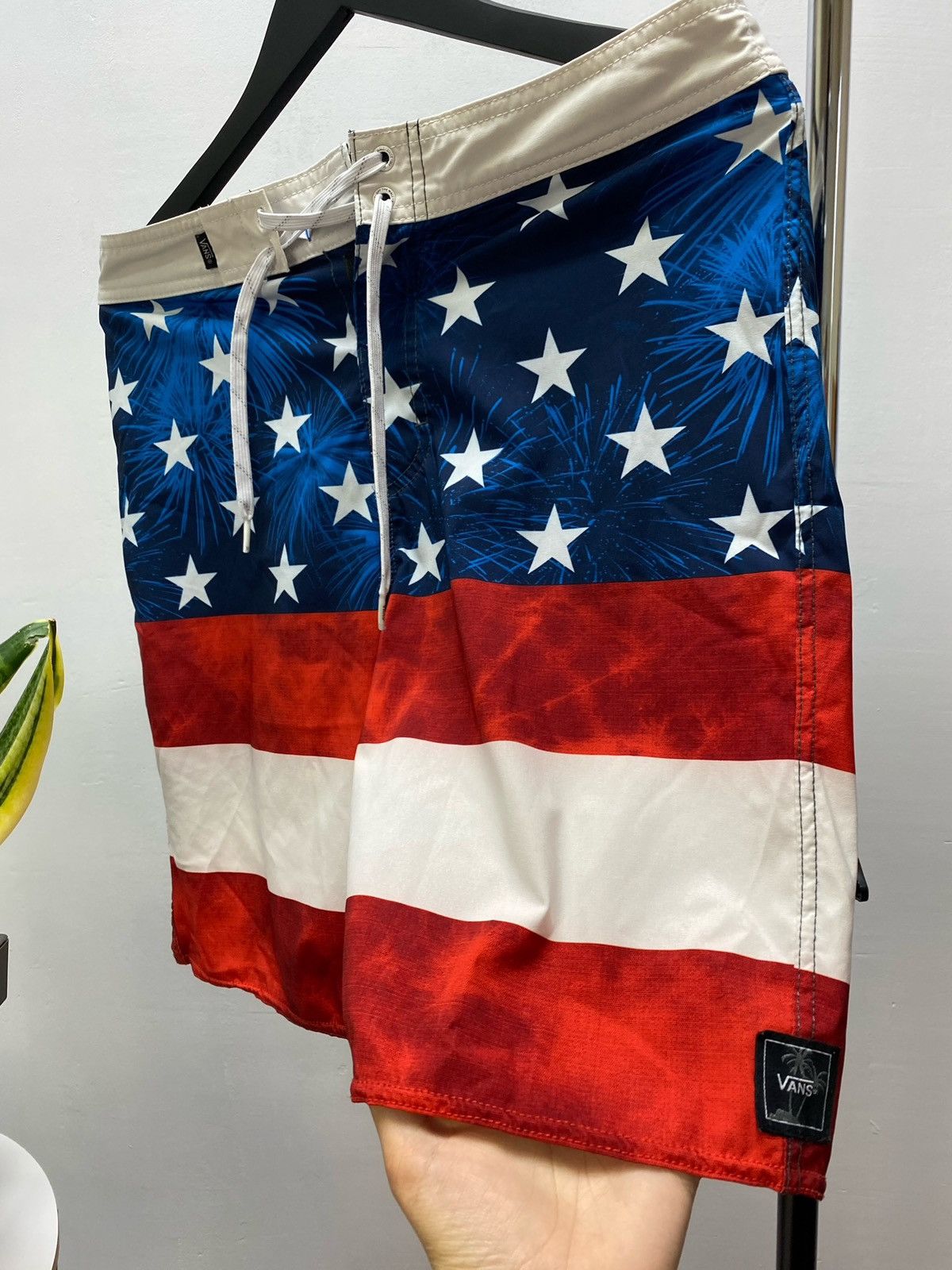 Vans × Vintage Vans Men’s Board Shorts American Flag Swim Size US 30 / EU 46 - 4 Thumbnail