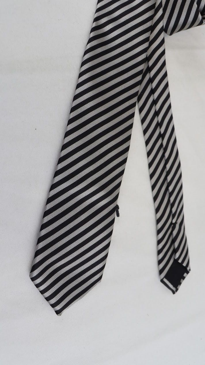 Saint Laurent Paris o1rshd1 Size: OS / Tie in Back/Grey Size ONE SIZE - 6 Thumbnail