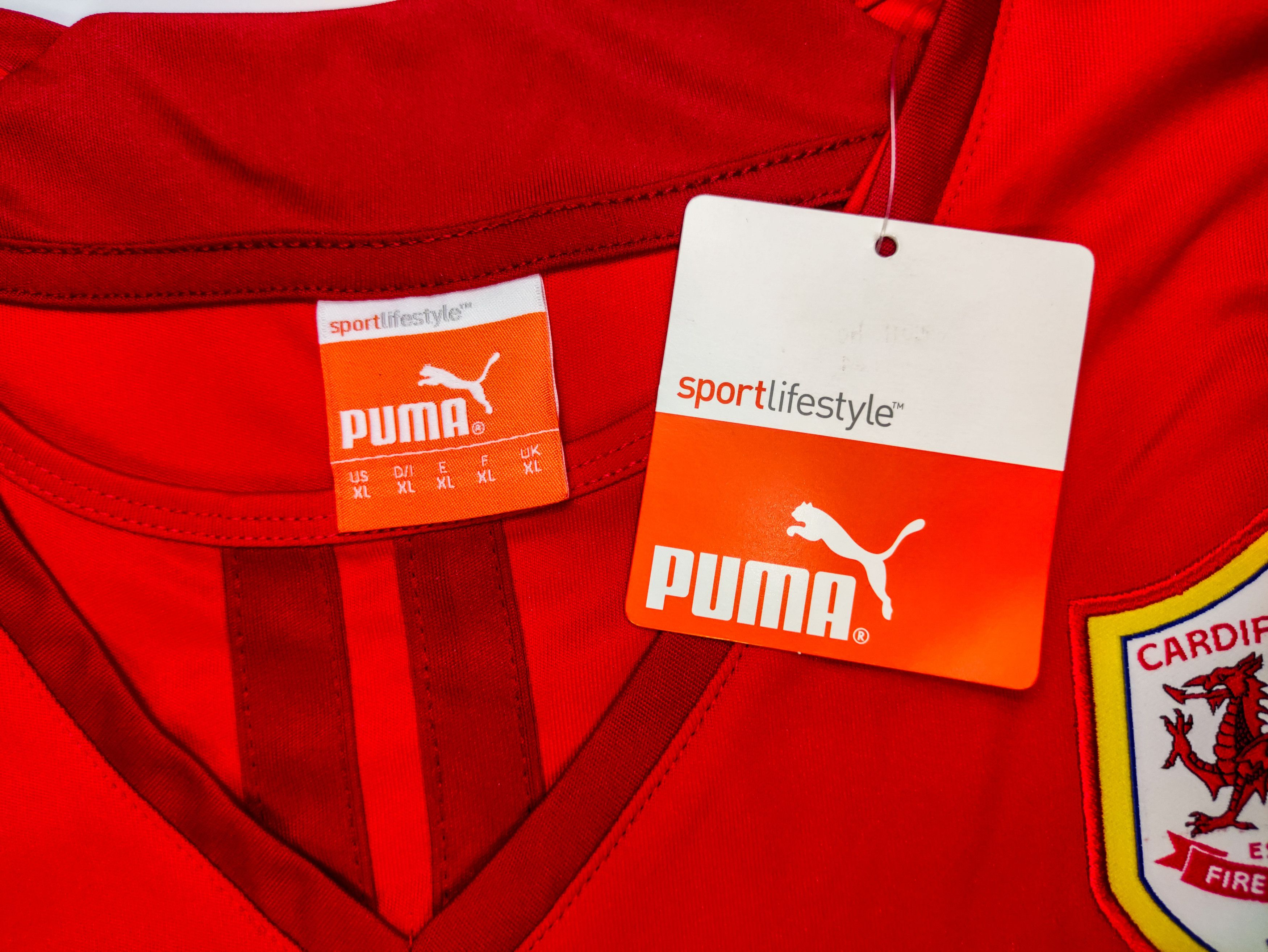 Puma BNWT Cardiff City 2013 2014 Puma Home Shirt Kit Jerset Wales Size US XL / EU 56 / 4 - 3 Thumbnail