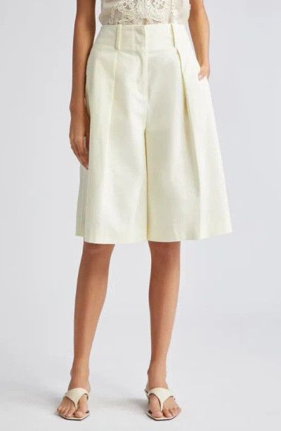 Zimmermann oc11z0525 Pleated Cotton Shorts in Light Yellow Size 26" / US 2 / IT 38 - 2 Thumbnail