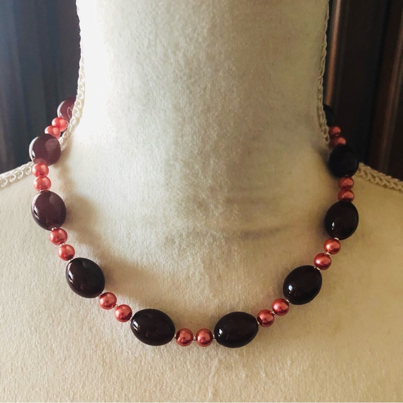 Handmade Handcrafted repurpose barrel almandine garnet Pearl necklace Size ONE SIZE - 2 Thumbnail