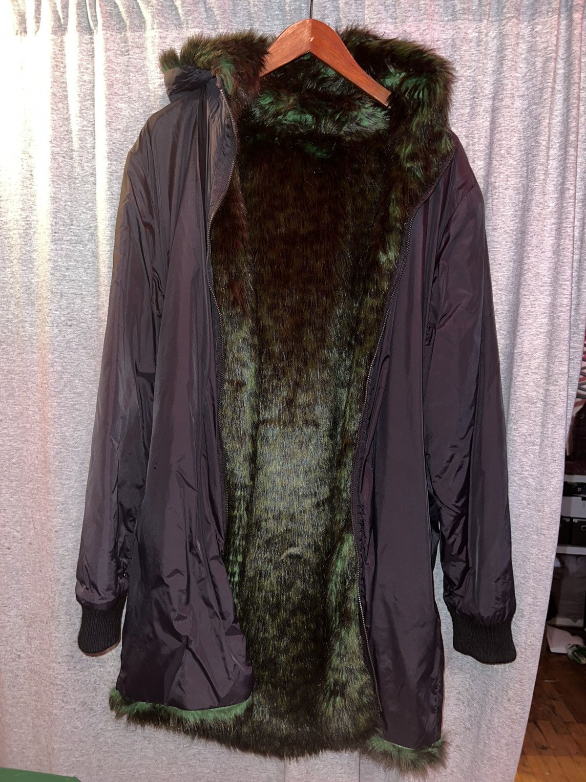 Opening Ceremony Opening Ceremony Black / Green Faux FurTrim Hood Parka Coat Size US S / EU 44-46 / 1 - 7 Thumbnail