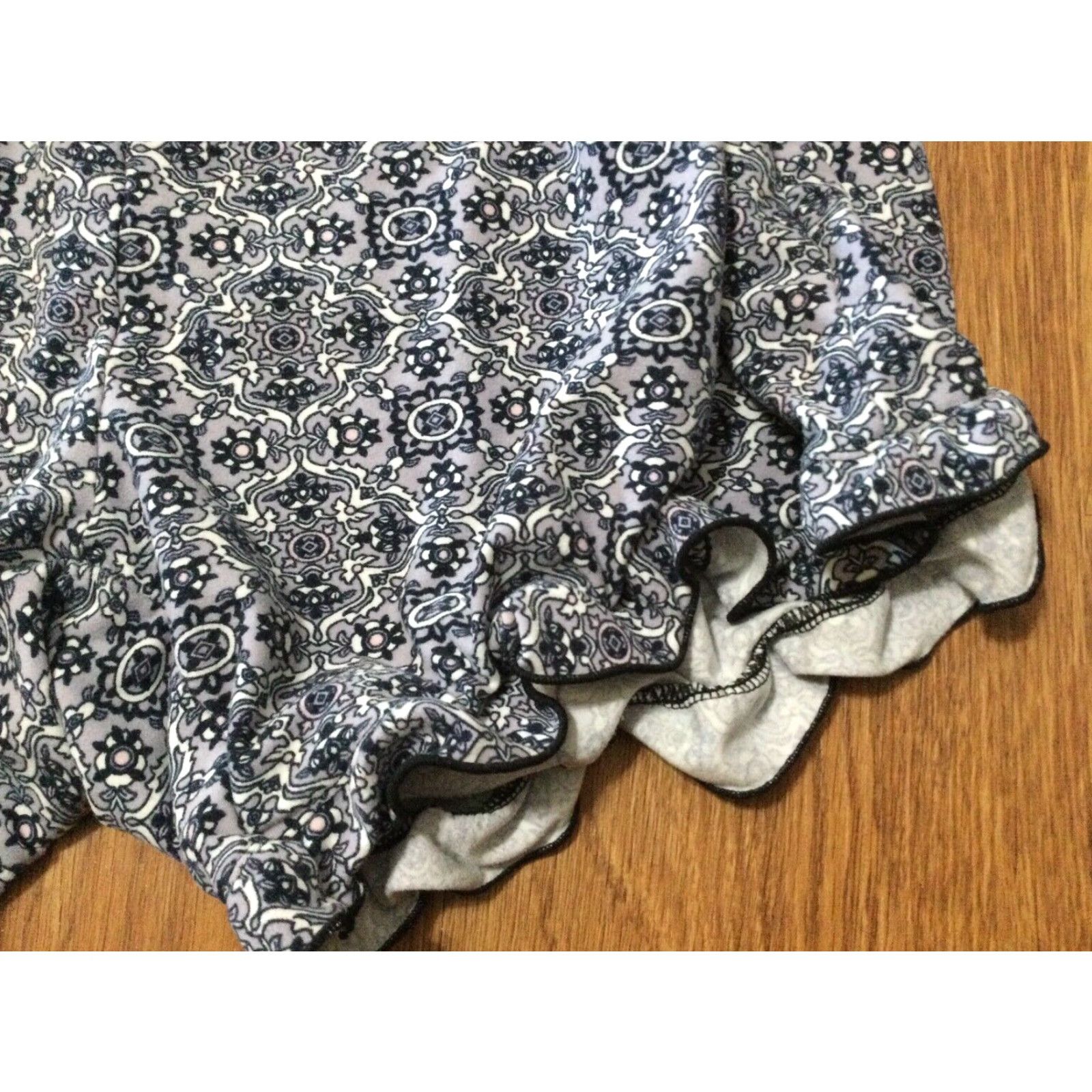 Vintage Fashion by Mirabeau Blue & White Sleep Lounge Shorts Size Medium Size 32" / US 10 / IT 46 - 3 Thumbnail