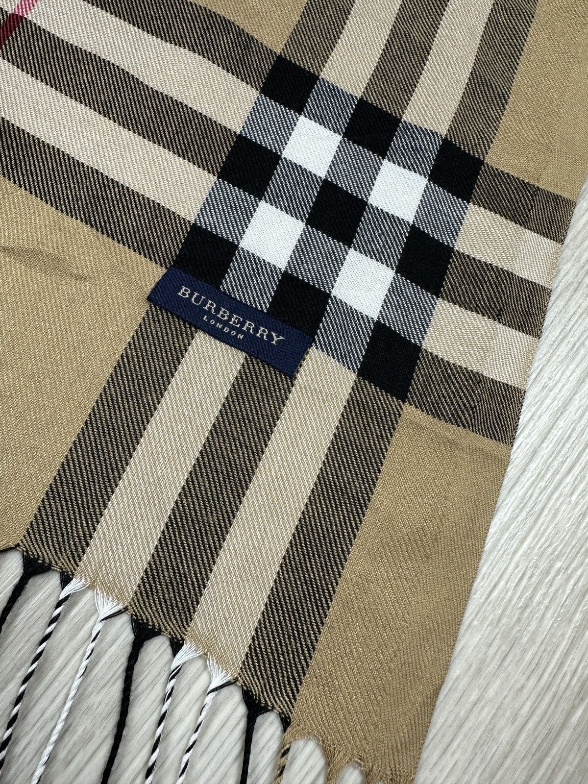 Burberry Vintage Burberry London Scraf Size ONE SIZE - 3 Thumbnail