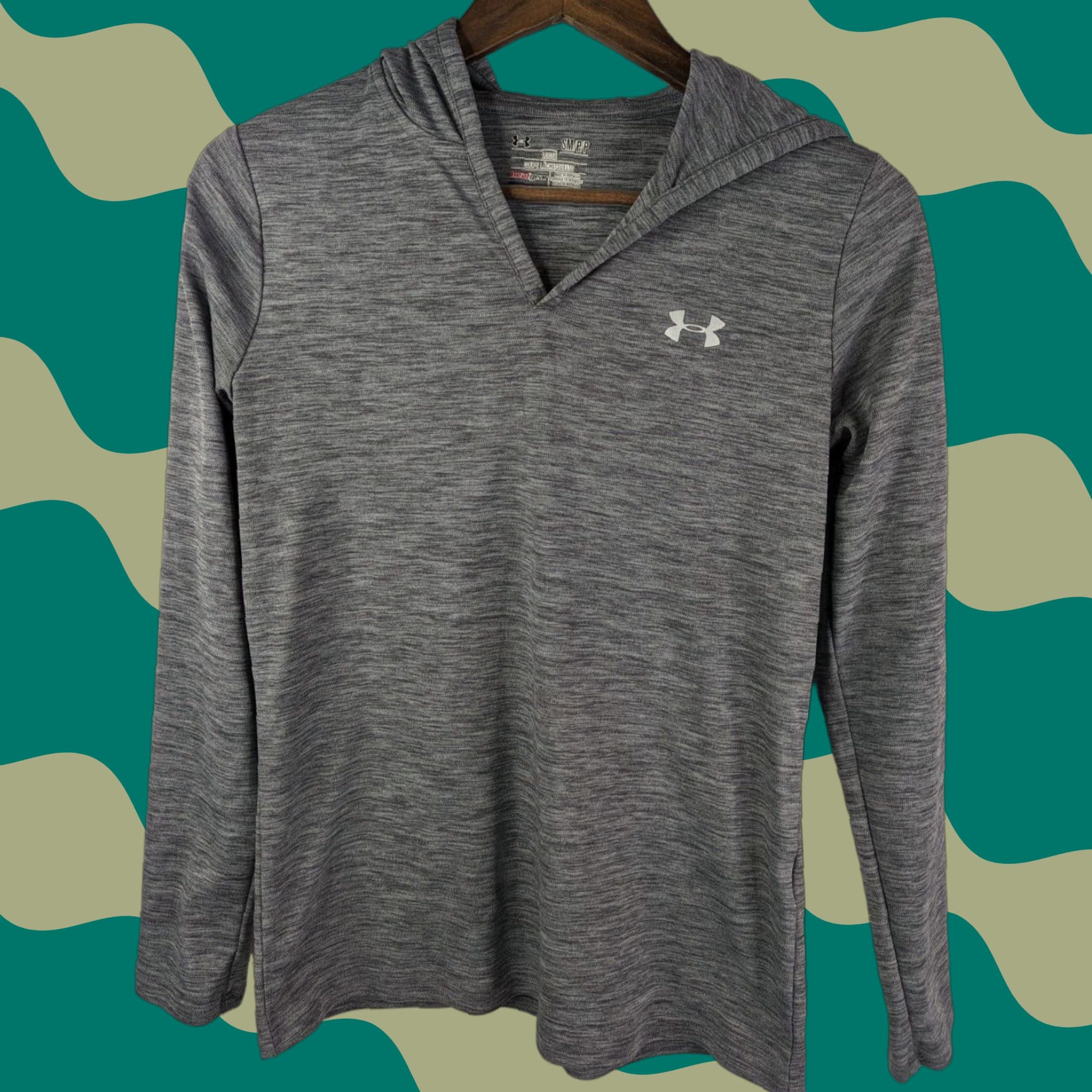 Under Armour UNDER ARMOUR Hoodie Small Grey Loose HeatGear Lightweight Pullover Sweatshirt Women Size S / US 4 / IT 40 - 1 Thumbnail