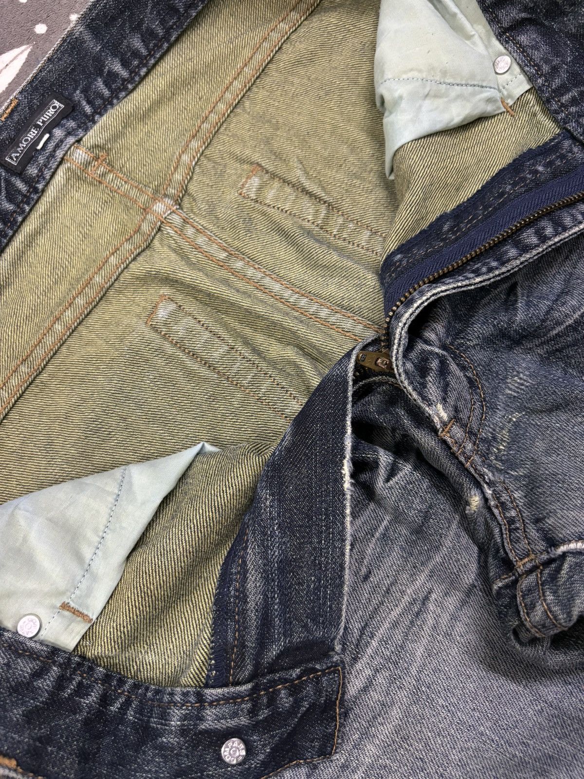 Japanese Brand Vintage Amore Puro American Classic Whiskers Ripped Jeans Size US 33 - 20 Thumbnail