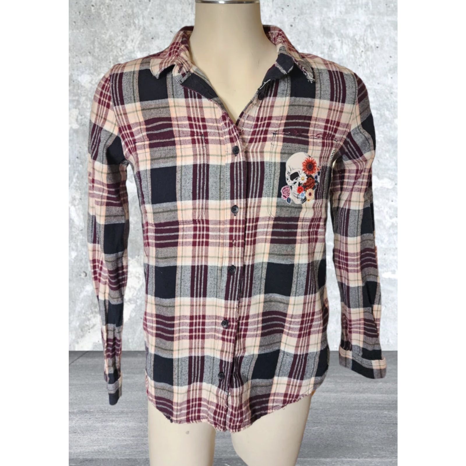 Vans VANS Womens M Upcycled Flannel Shirt Pink Plaid Casual Long Sleeve Button-Up Fall Winter Women Size M / US 6-8 / IT 42-44 - 2 Thumbnail