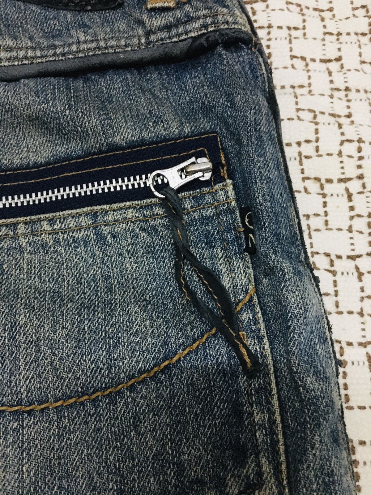 Morgan Homme Morgan Homme Distressed Spiral Cut Jeans (Y01) Size US 32 / EU 48 - 3 Thumbnail