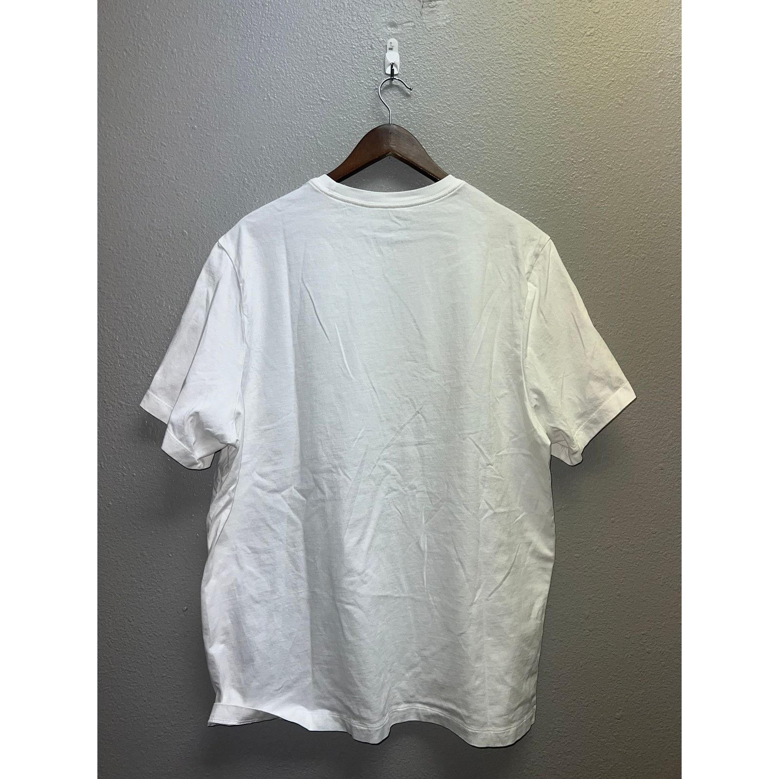 Nike Nike Sportswear Shirt White Purple Yellow Swoosh Tee 2XL XXL Size US XXL / EU 58 / 5 - 7 Thumbnail