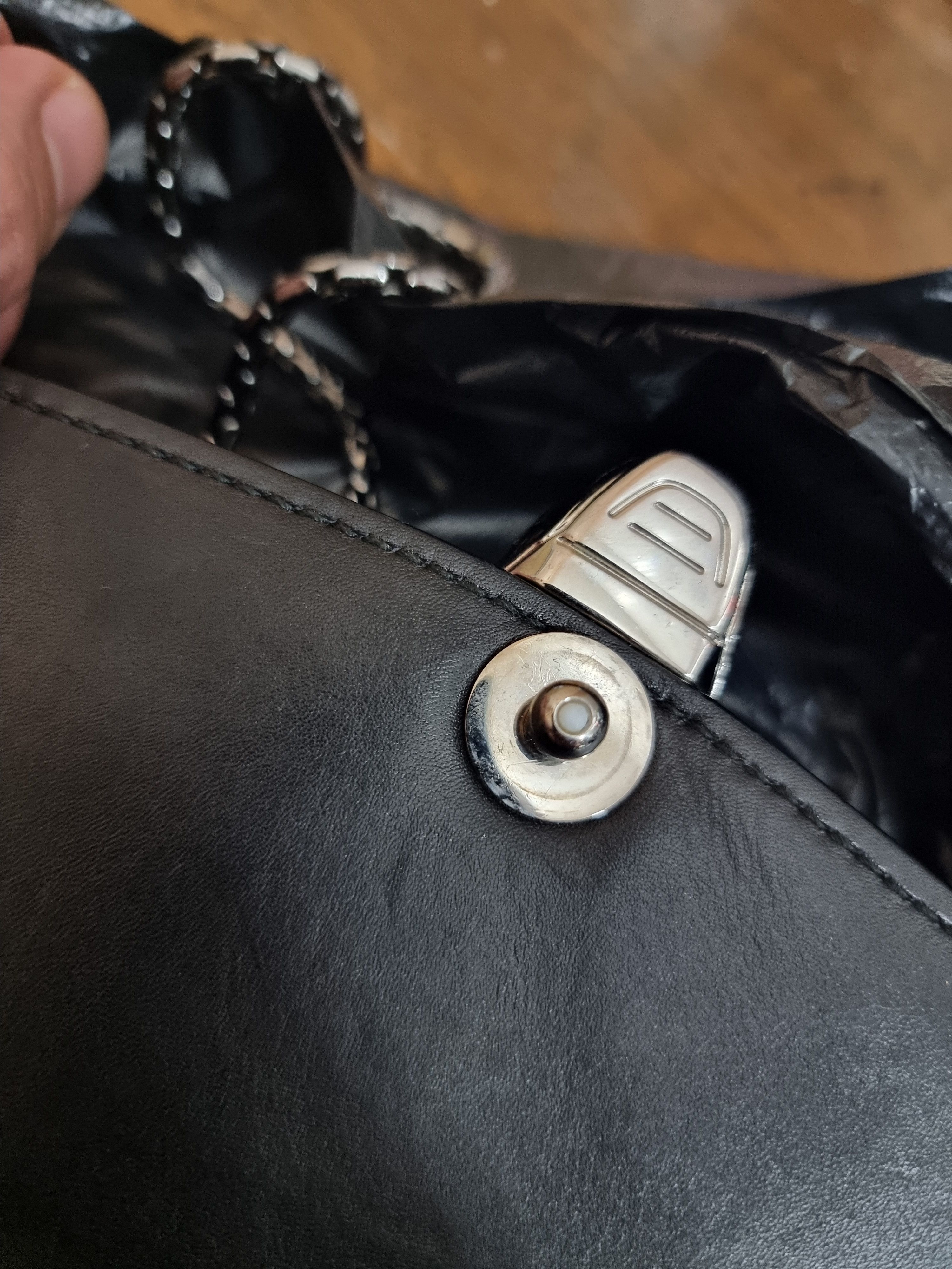 Bvlgari Blvgari Plisse Black Serpenti Leather Bag Size ONE SIZE - 15 Thumbnail
