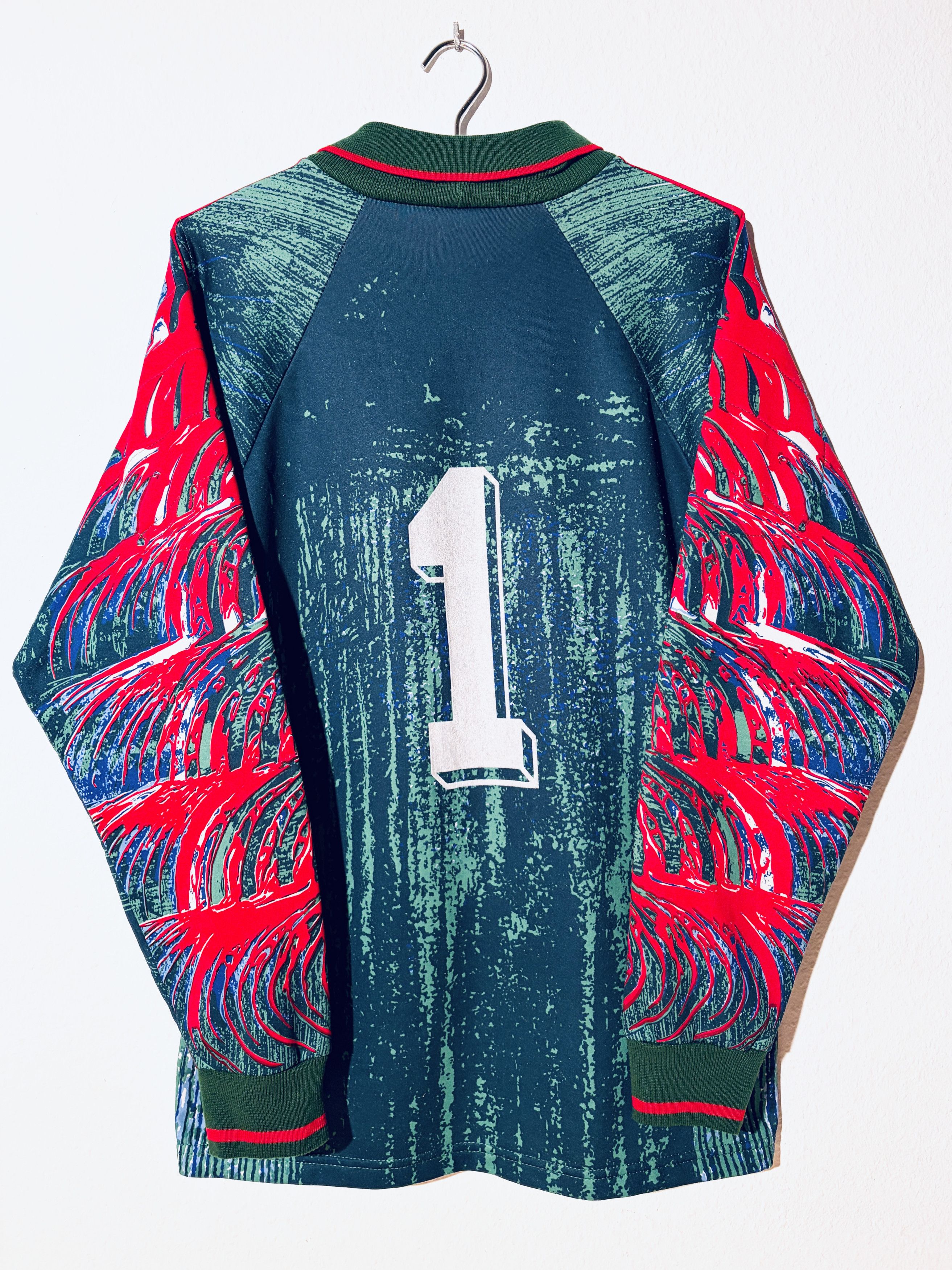 Adidas 1990´s Vintage Goalkeeper Template Shirt Romania 1994 Size US L / EU 52-54 / 3 - 2 Thumbnail