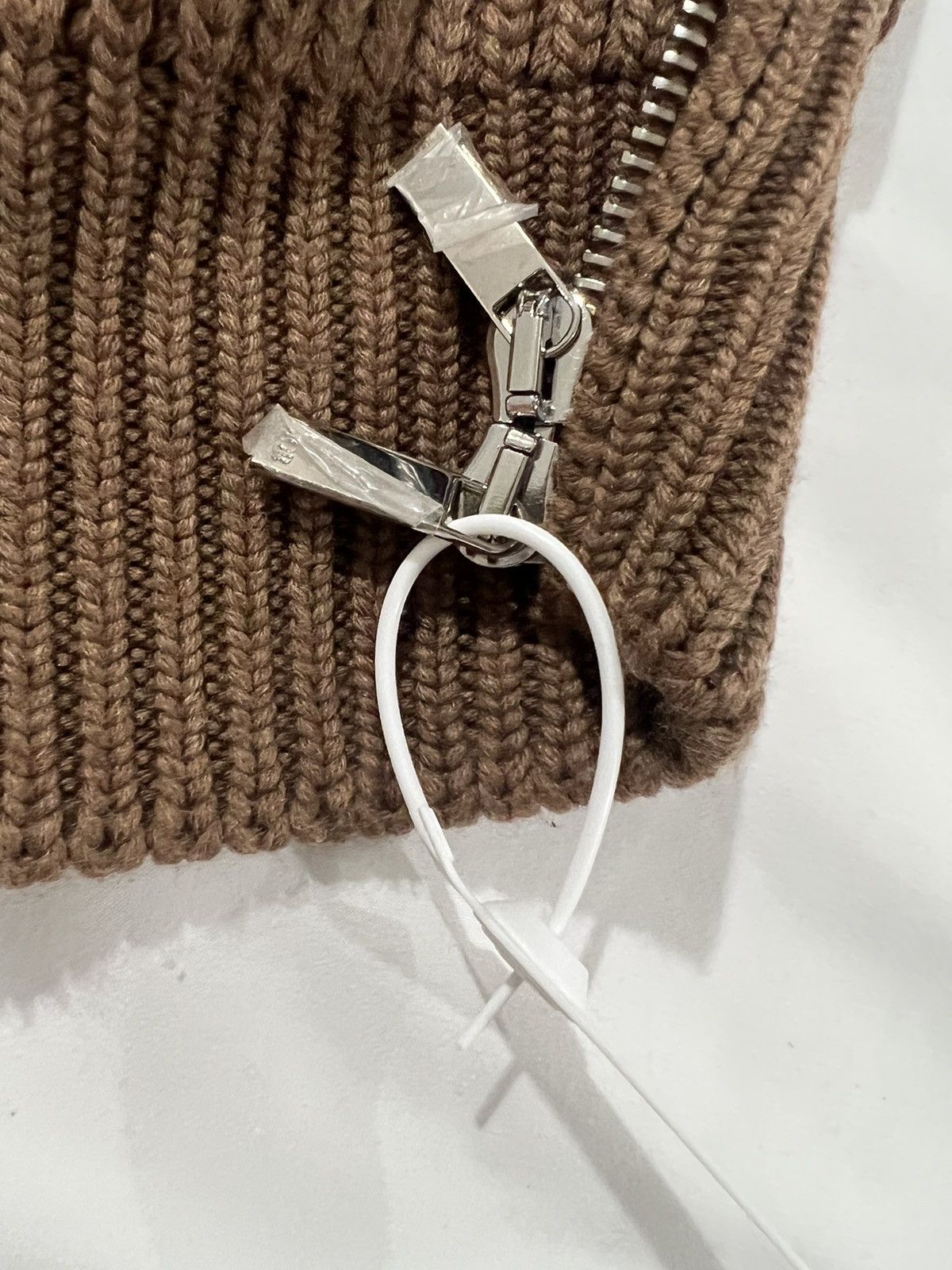 Dior Dior Kaws men’s sweater. L. $2800 Size US L / EU 52-54 / 3 - 2 Thumbnail