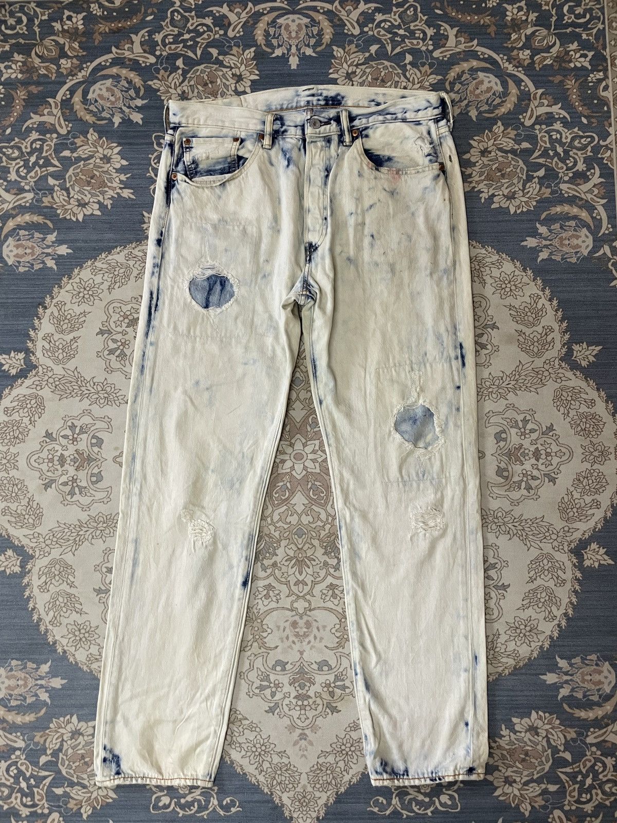 Levi's × Levi's Made & Crafted × Levi's Vintage Clothing Levi’s 501 Bleached boyfriend Denim Patchwork distressed W34 Size US 34 / EU 50 - 2 Thumbnail