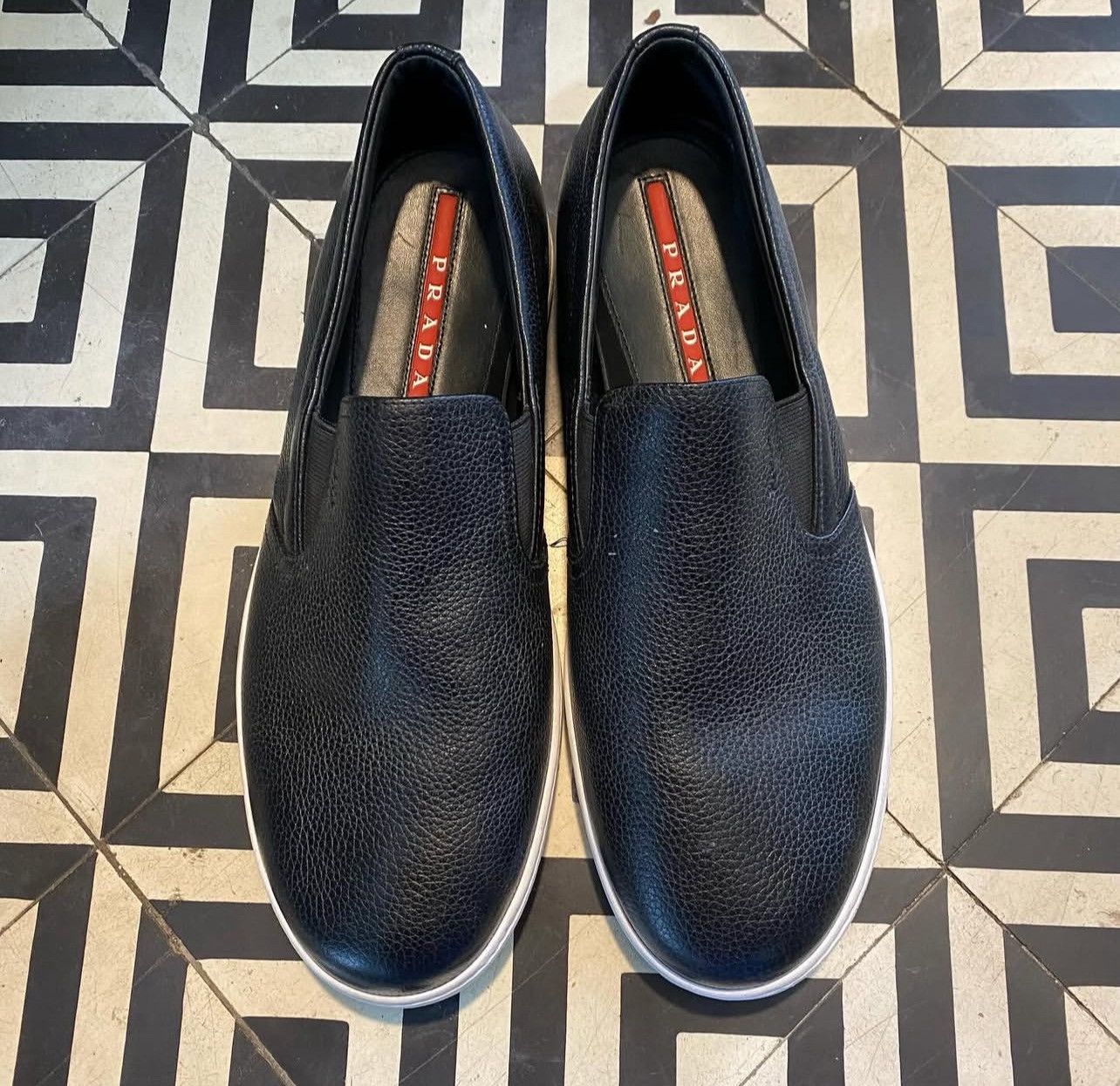 Prada Prada slip on flat casual shoes - leather Size 9 Size US 9 / EU 42 - 8 Thumbnail