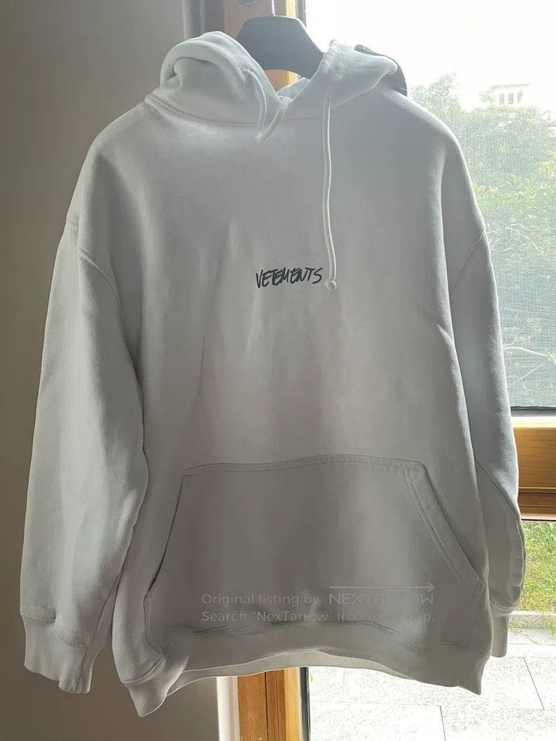 Vetements Vetements White Sweatshirt Size US S / EU 44-46 / 1 - 2 Thumbnail