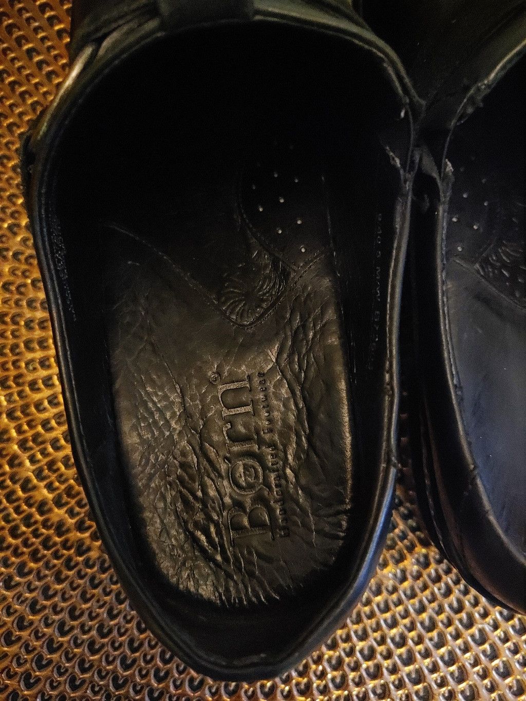 Born Born Slip Ons Size 9 Size US 9.5 / IT 39.5 - 5 Thumbnail