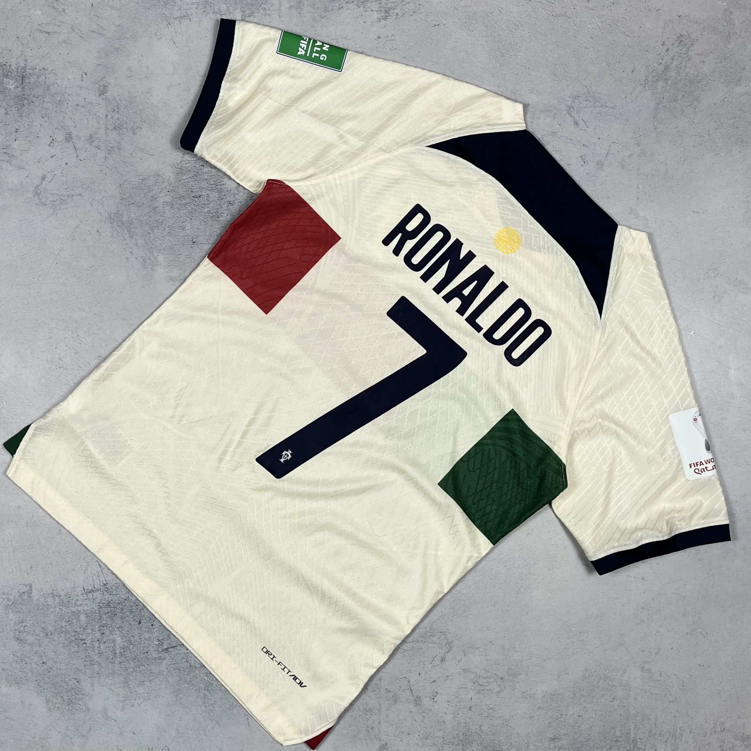 Nike Nike Portugal C. Ronaldo 7 Away Soccer Jersey Shirt 2022/23 Size US M / EU 48-50 / 2 - 1 Thumbnail
