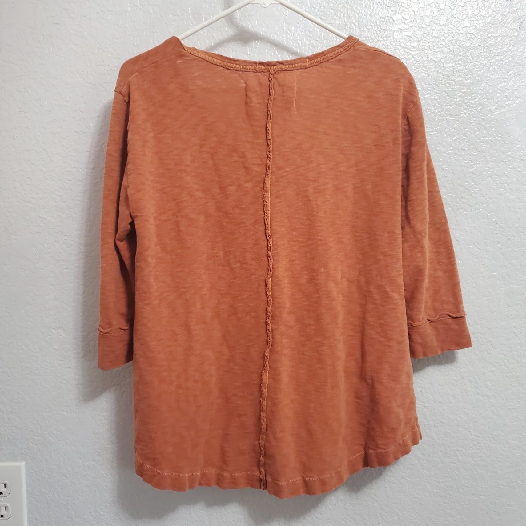 Anthropologie VINTAGE Saturday/Sunday Top Women M Orange 3/4 Sleeve Round Neck Boxy Bohemian Knit Cotton Slit Pocket Mens? Wait. Size M / US 6-8 / IT 42-44 - 2 Thumbnail
