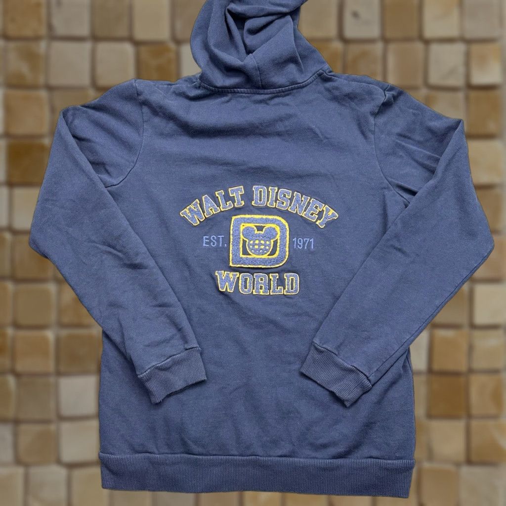Disney Disney Walt Disney World Adult Large Hooded Sweatshirt Mickey Mouse Disney Parks Hoodie Shirt Size US L / EU 52-54 / 3 - 1 Thumbnail