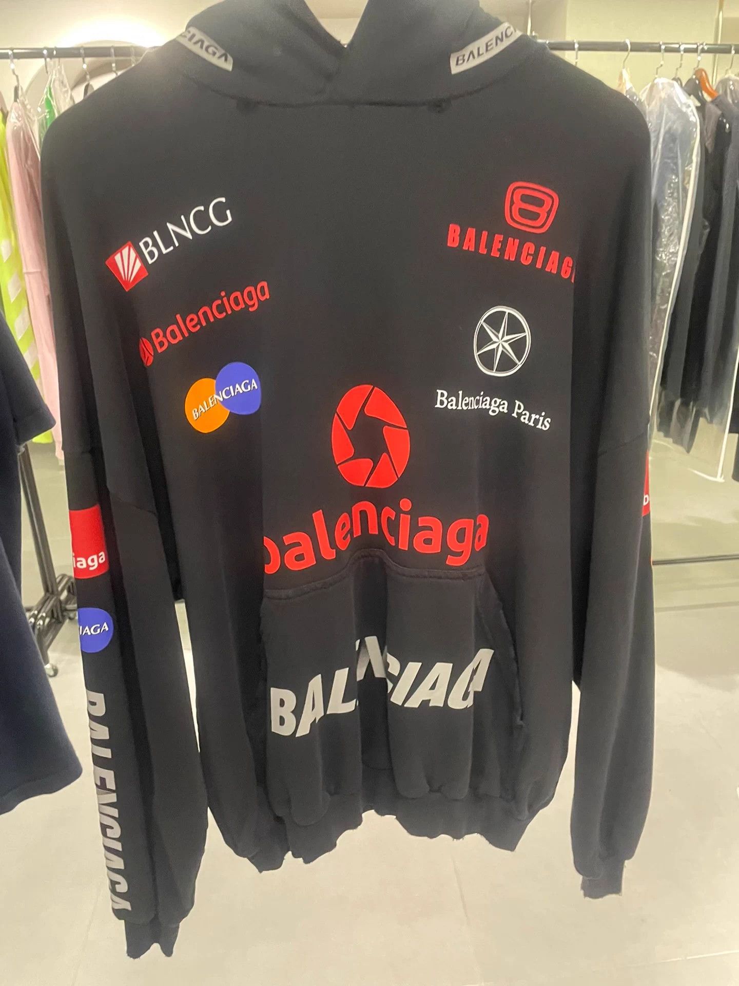 Balenciaga Balenciaga Racing Logo Oversized Unisex Hoodie Size S / US 4 / IT 40 - 1 Thumbnail