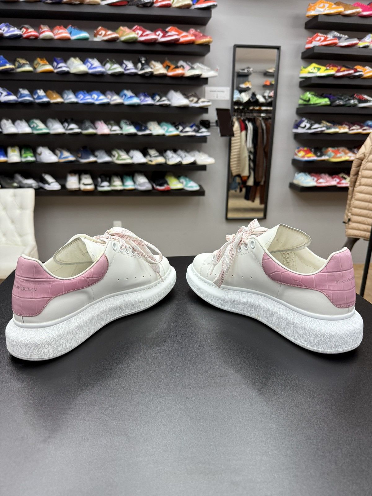 Alexander McQueen MCQUEEN Oversized Womens White Pink Sneakers Size 39.5 / 9.5 Size US 9 / IT 39 - 15 Thumbnail