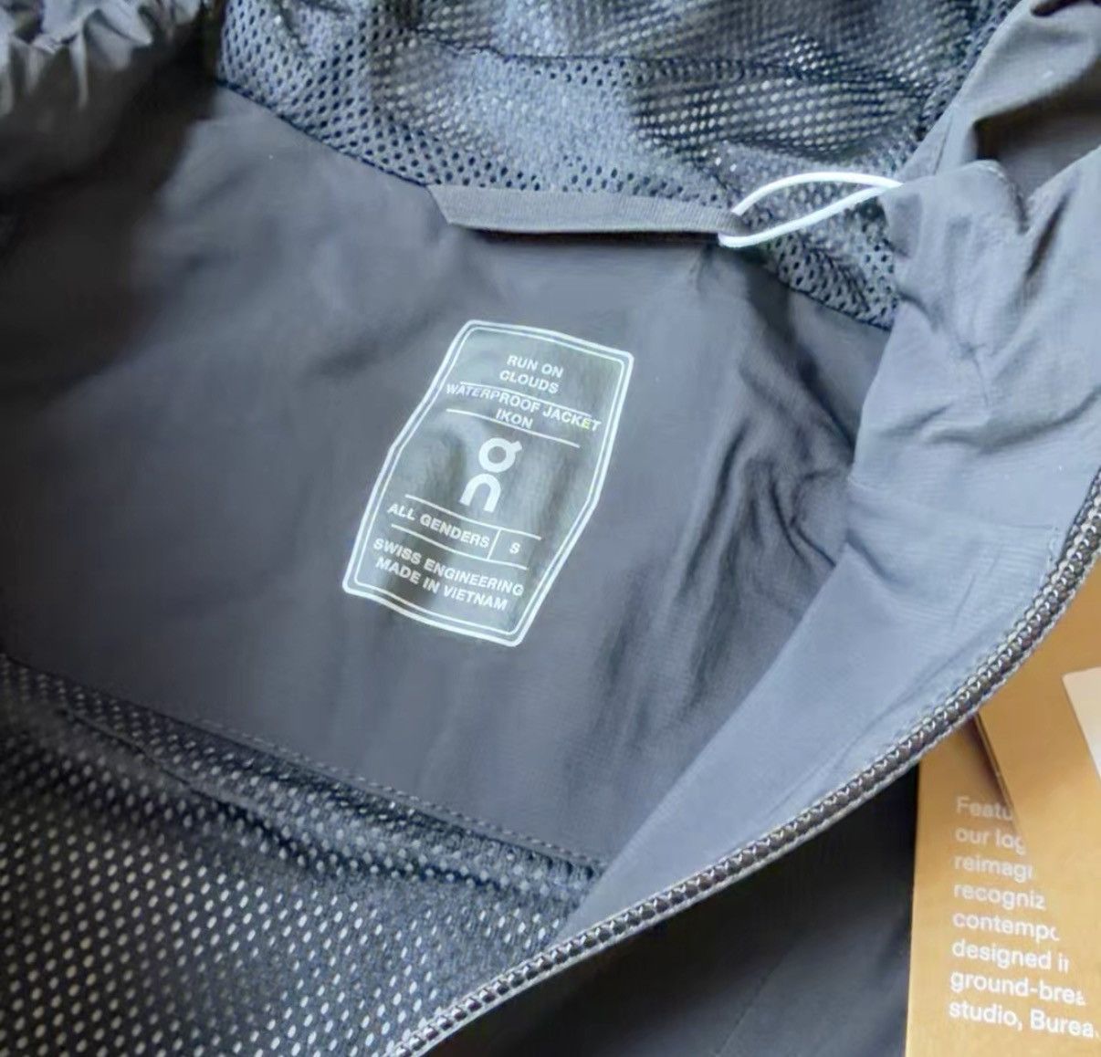 On ON x IKON Collaboration Functional Hooded Jacket J44 Size US S / EU 44-46 / 1 - 3 Thumbnail