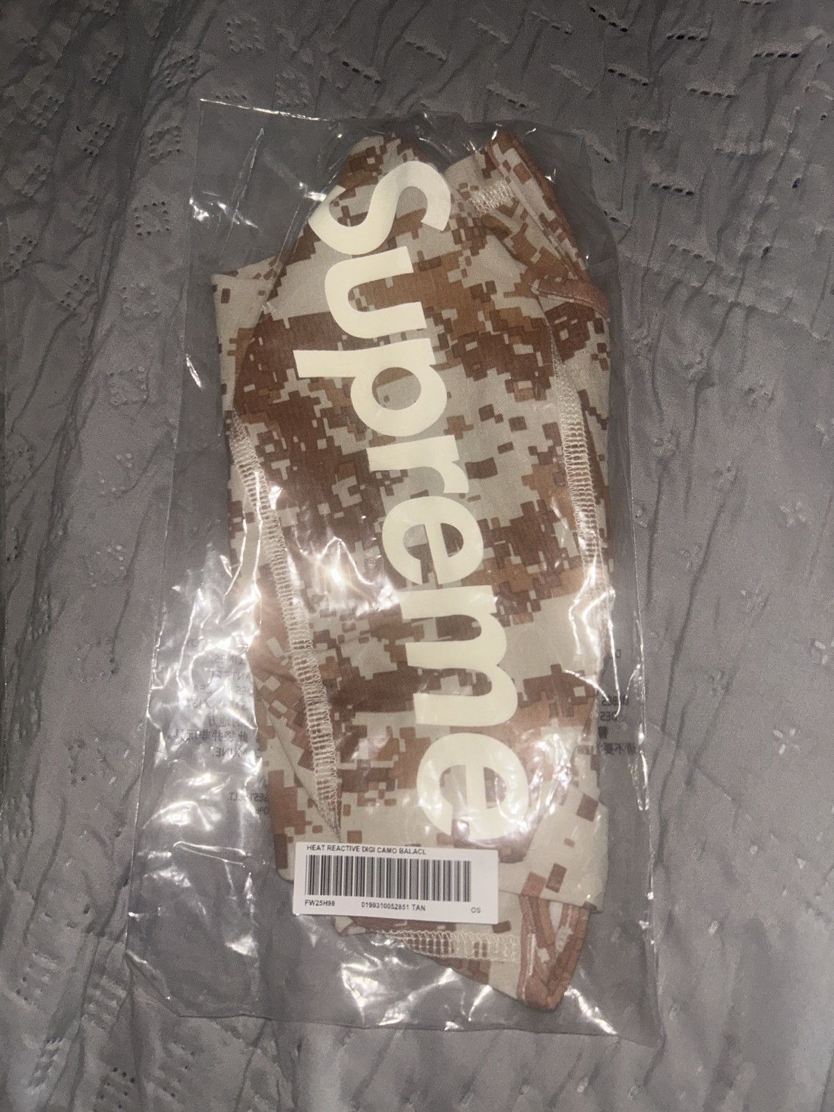 Supreme Supreme digi camo heat reactive balaclava tan Size ONE SIZE - 1 Thumbnail