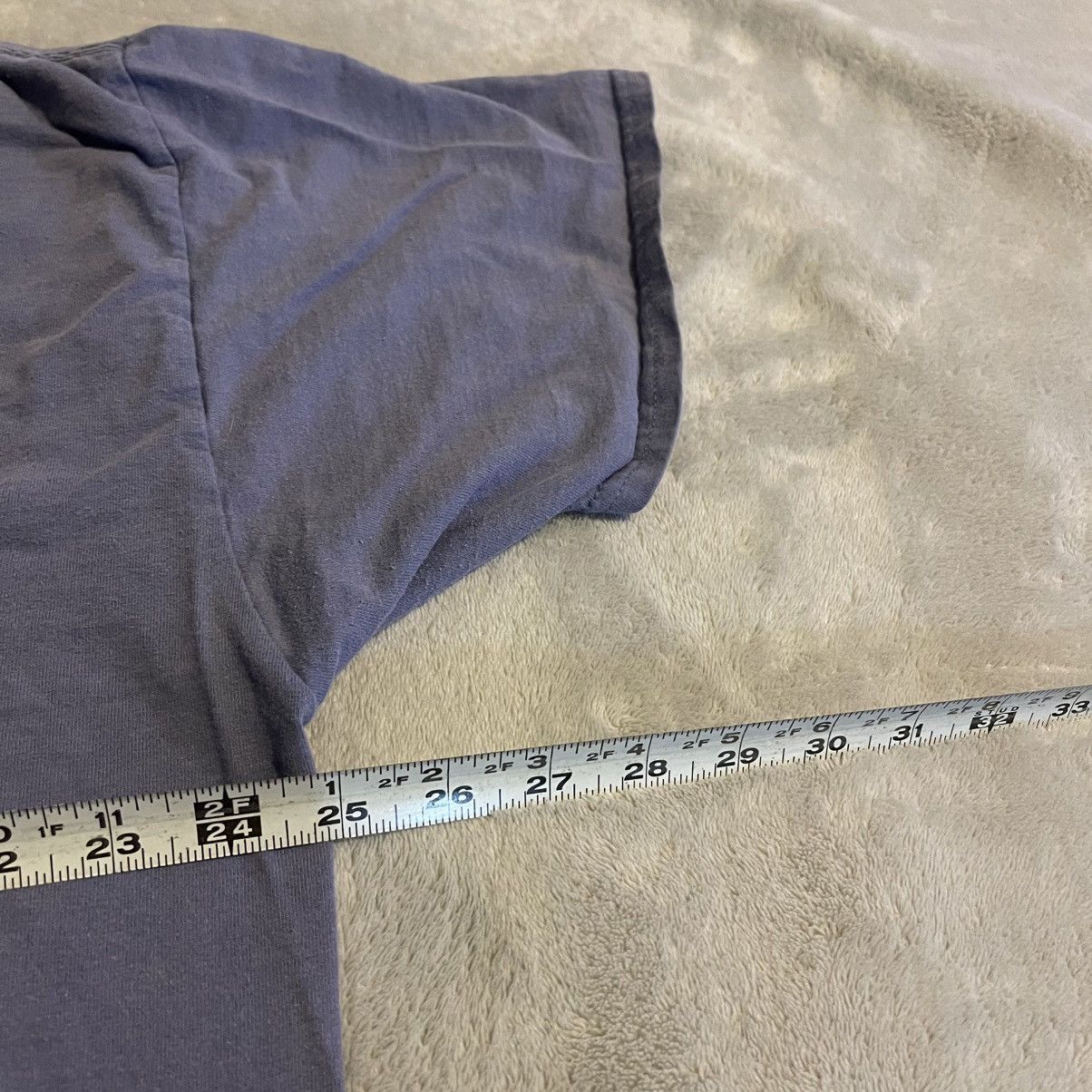 Fruit Of The Loom Lion Shirt Men 2XL Purple Workout Streetwear Crew Neck Tee Size US XXL / EU 58 / 5 - 5 Thumbnail